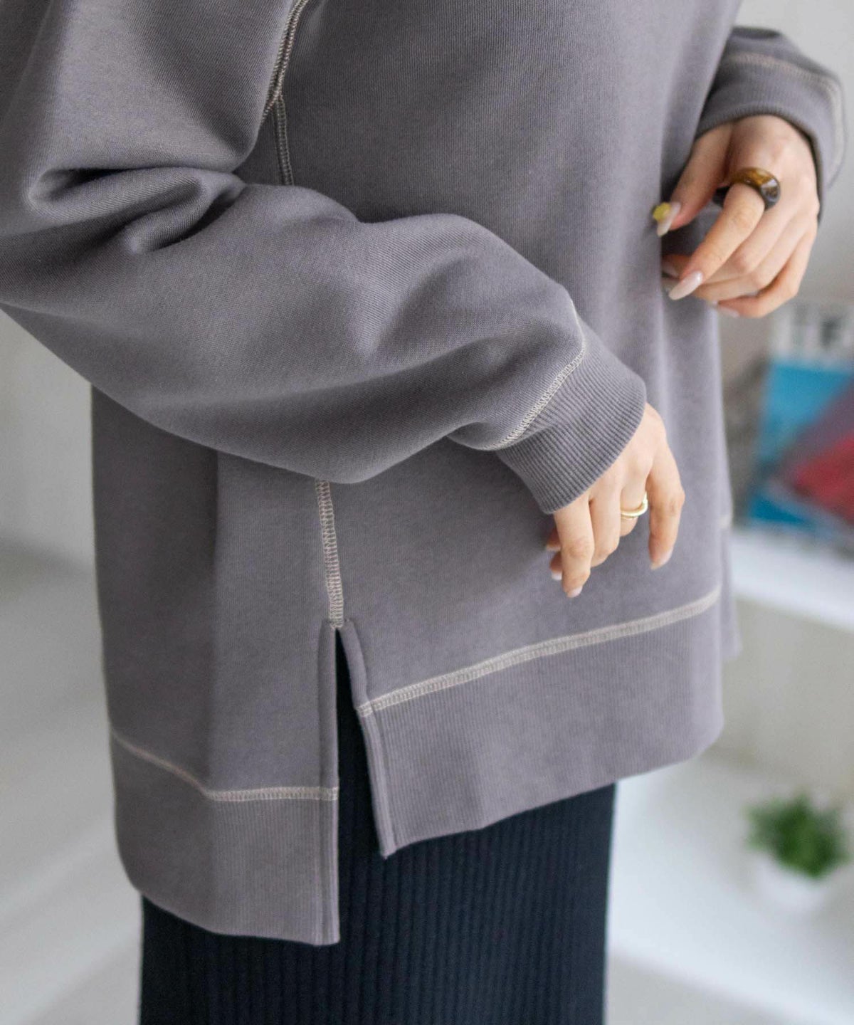 nAvy 配色ステッチトレーナー レディース