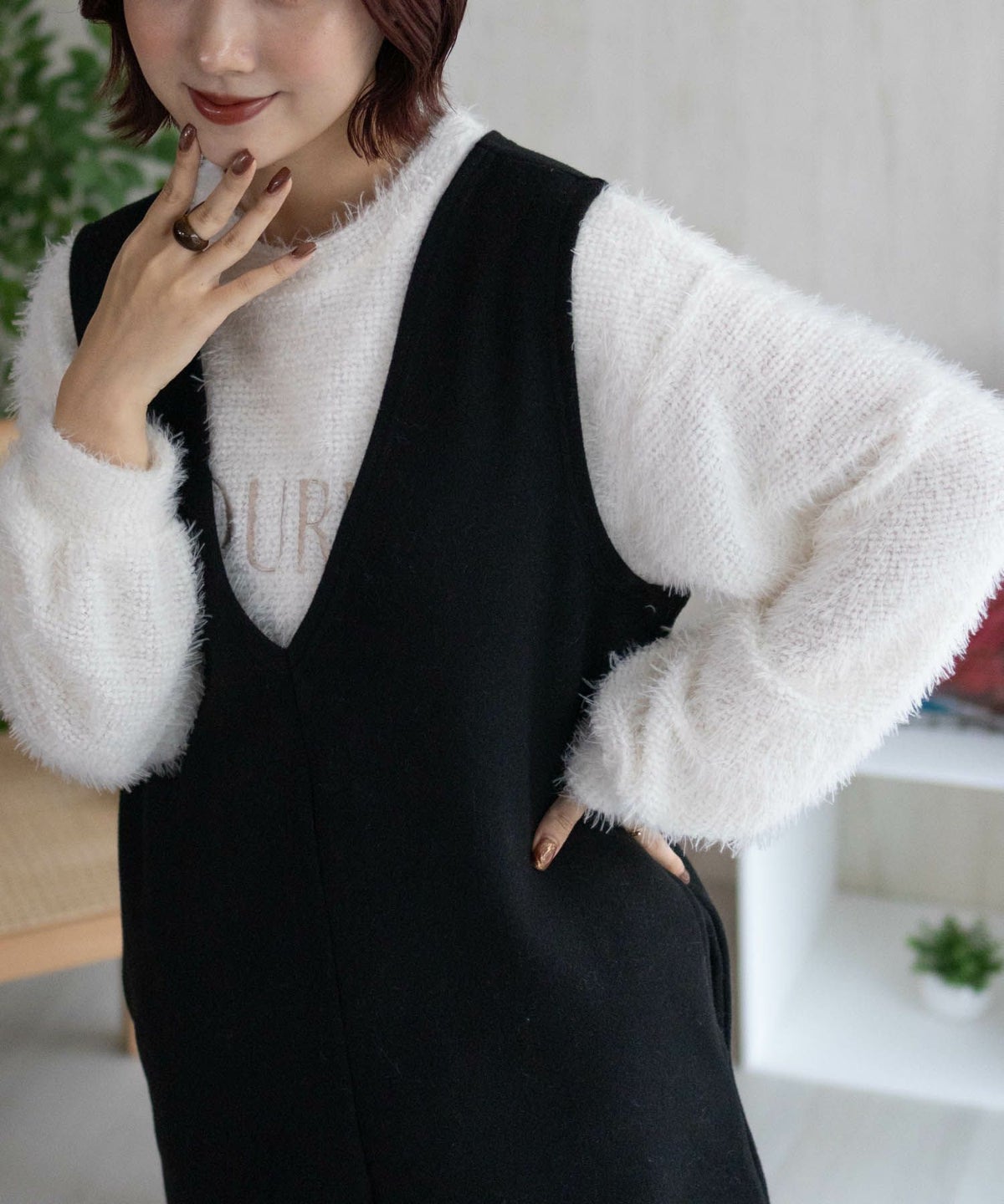 Howdy Marie シャギーロゴプルオーバー レディース