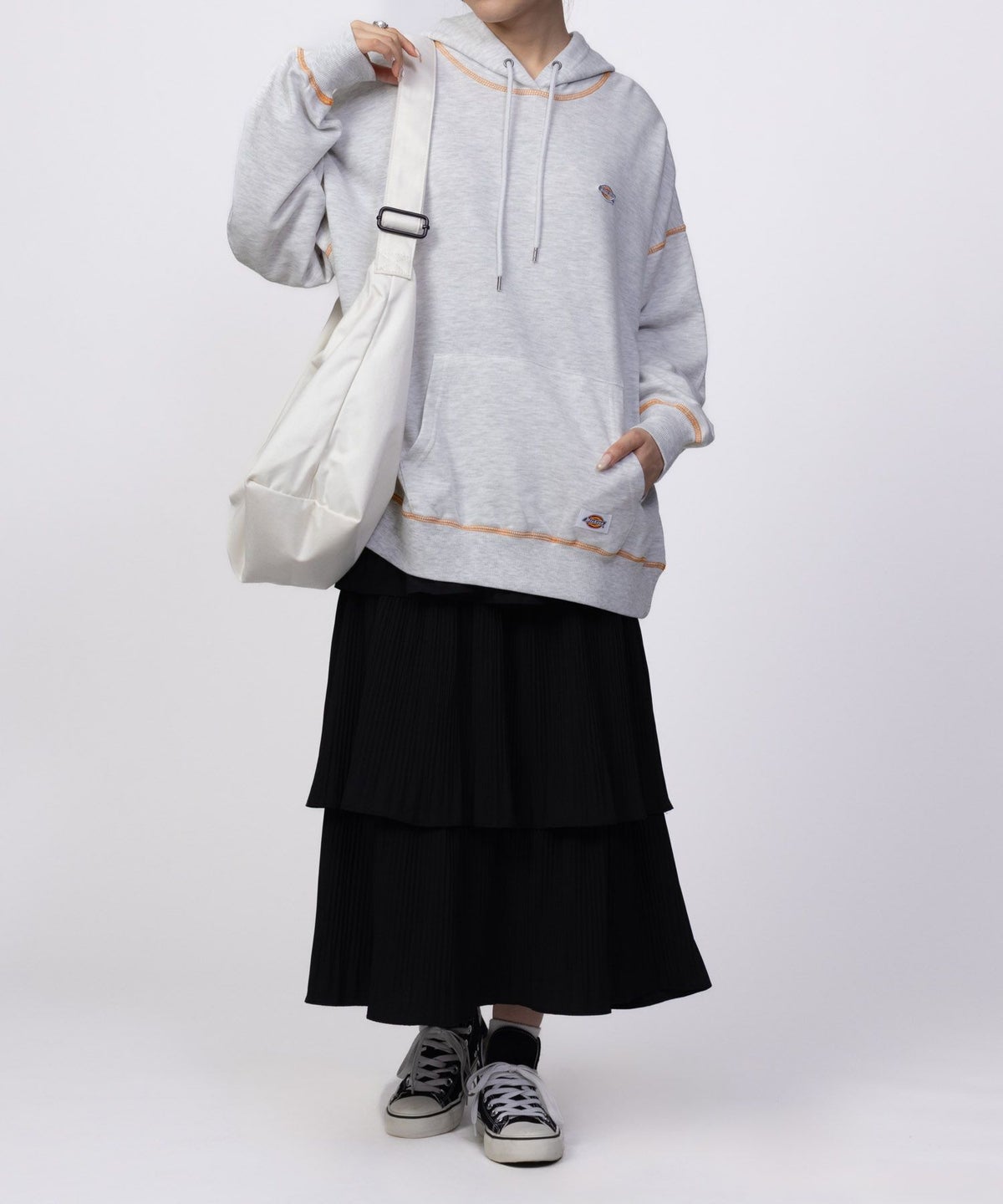 Dickies 裏毛ワッペンパーカー レディース