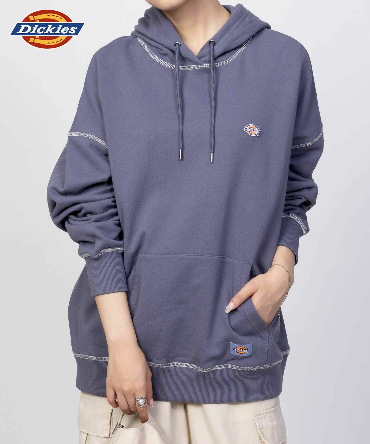 Dickies 裏毛ワッペンパーカー レディース
