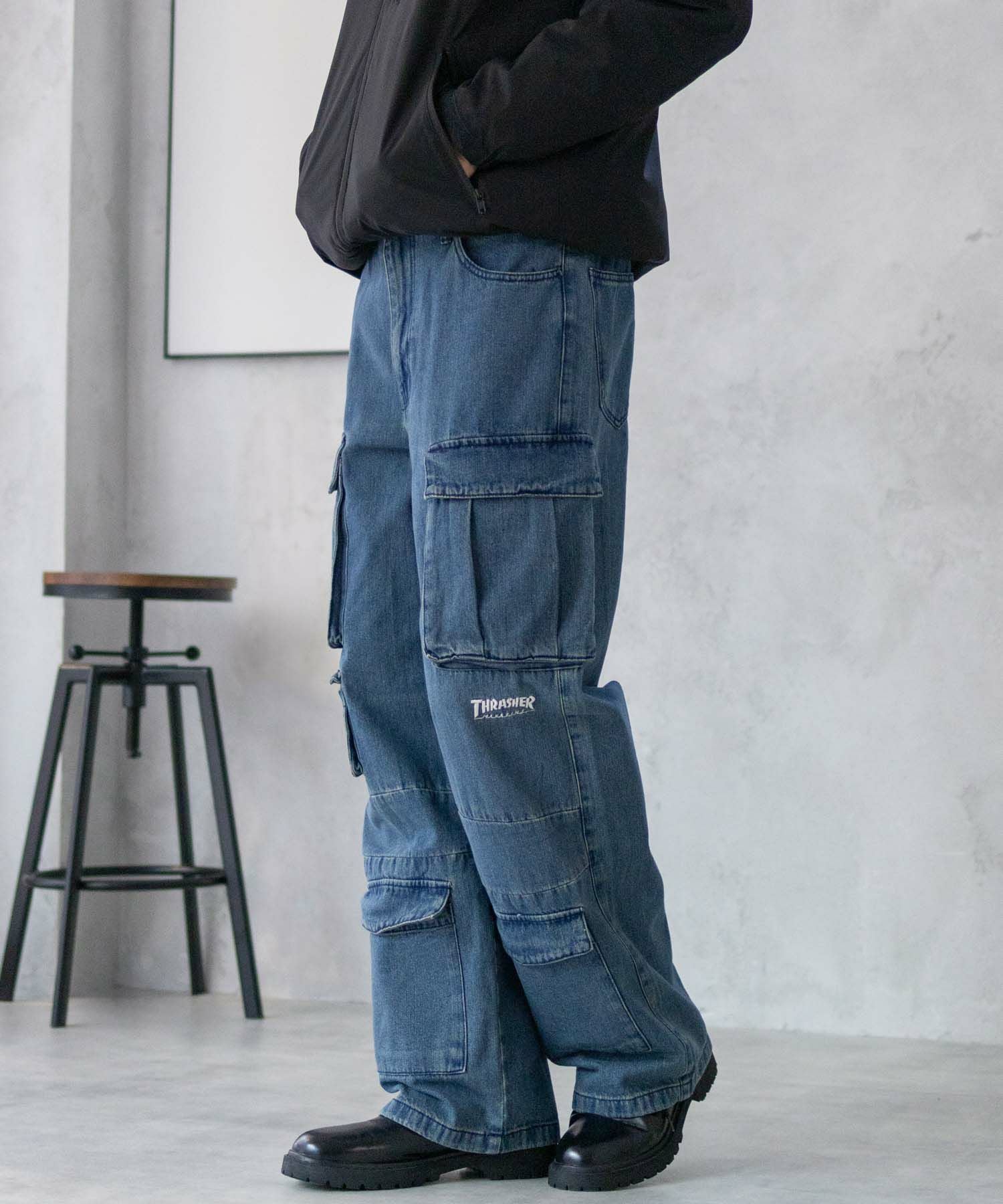 THRASHER 9ポケットデニムカーゴパンツ メンズ
