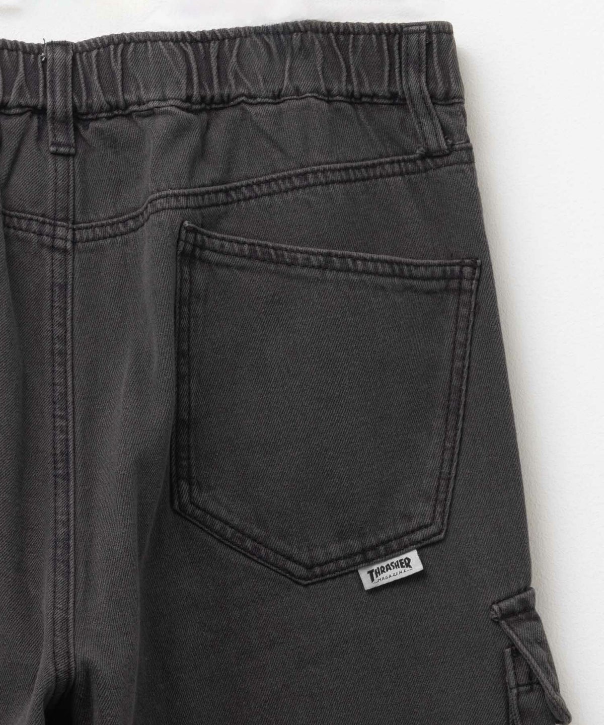 THRASHER 9ポケットデニムカーゴパンツ メンズ