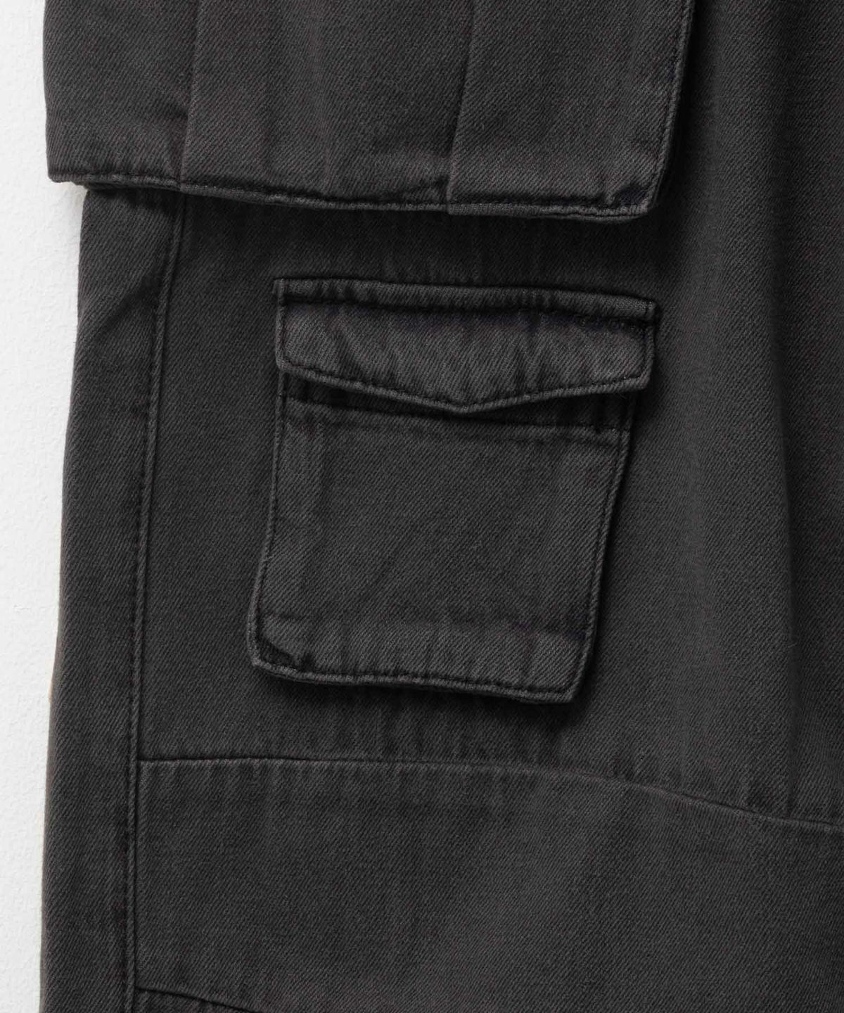 THRASHER 9ポケットデニムカーゴパンツ メンズ