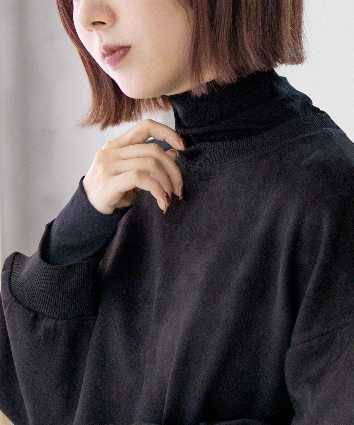 HusHusH カットスエードプルオーバー レディース