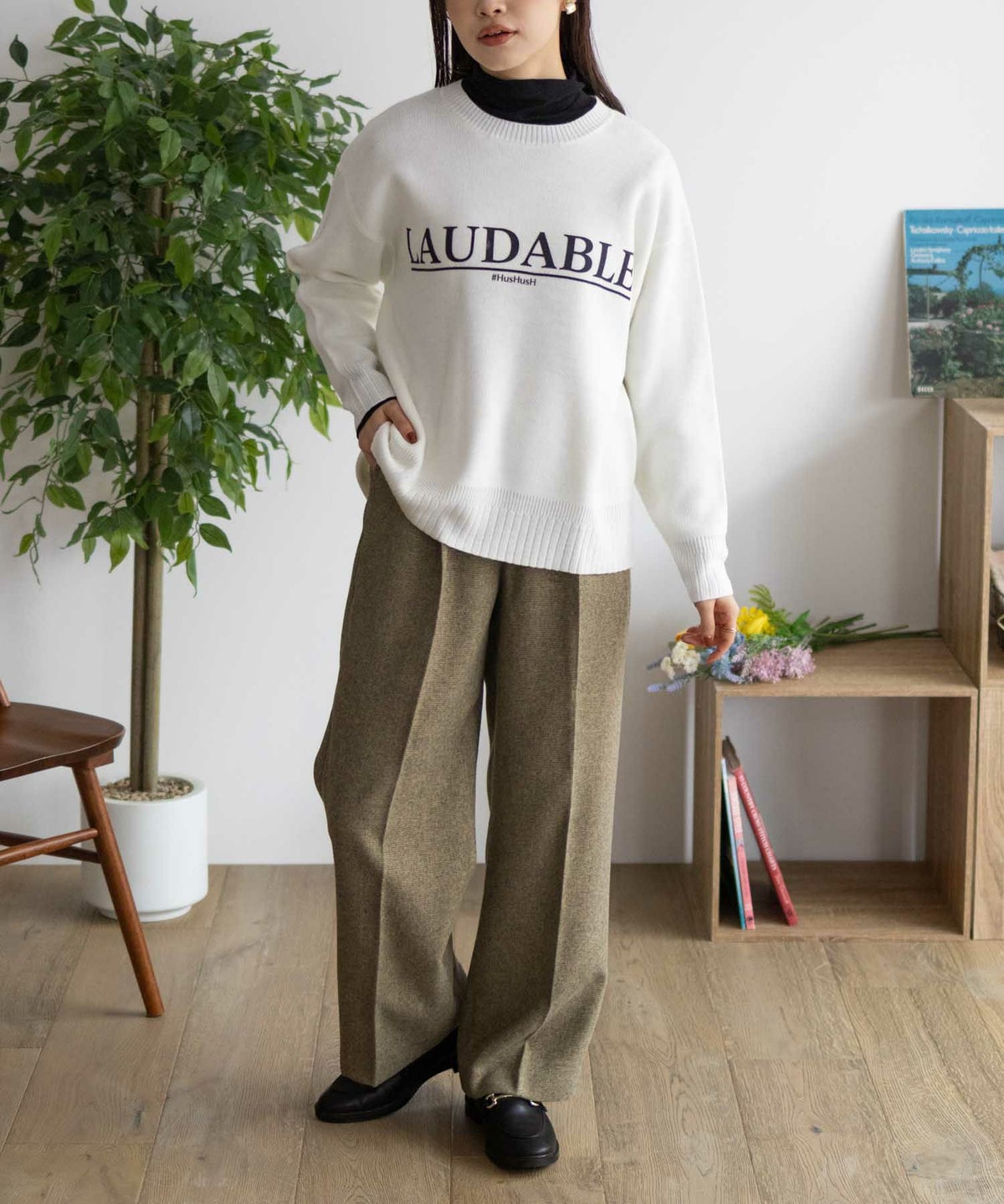 HusHusH タックセミワイドパンツ レディース