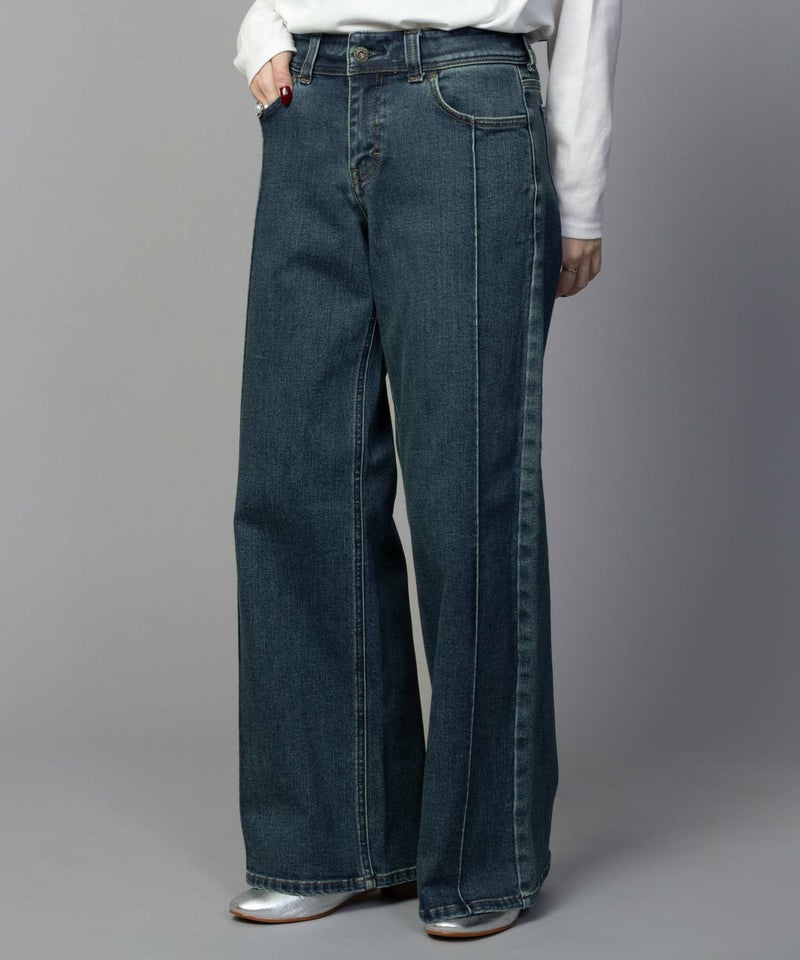 C17  タックワイドバギーデニムパンツ レディース商品画像-3