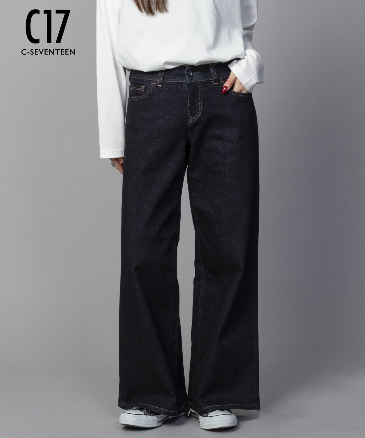 C17 ワイドバギーパンツ レディース