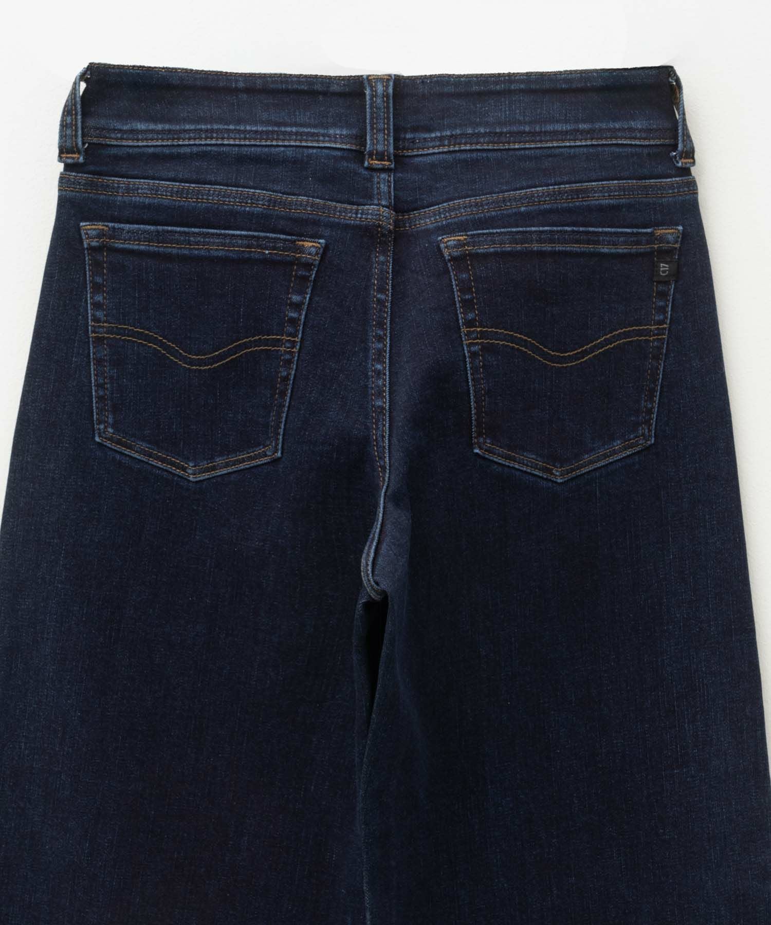 C17 タックワイドバギーデニムパンツ レディース