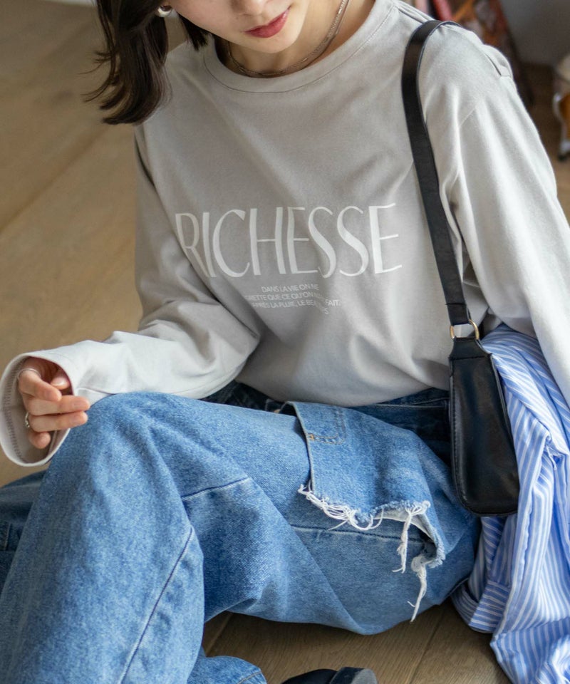 nAvy ロゴプリント長袖Tシャツ レディース メール便 対応商品商品画像-1