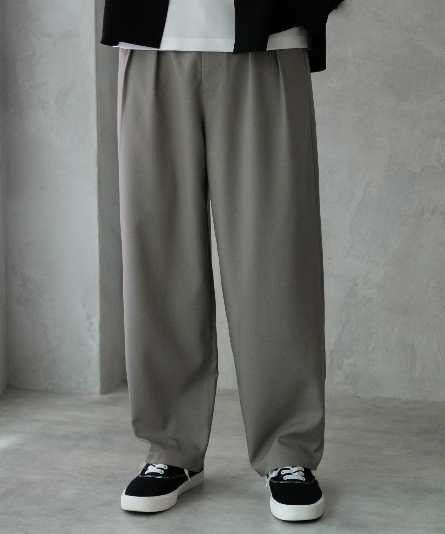 URBAN COLLECTION タックワイドスラックス メンズ