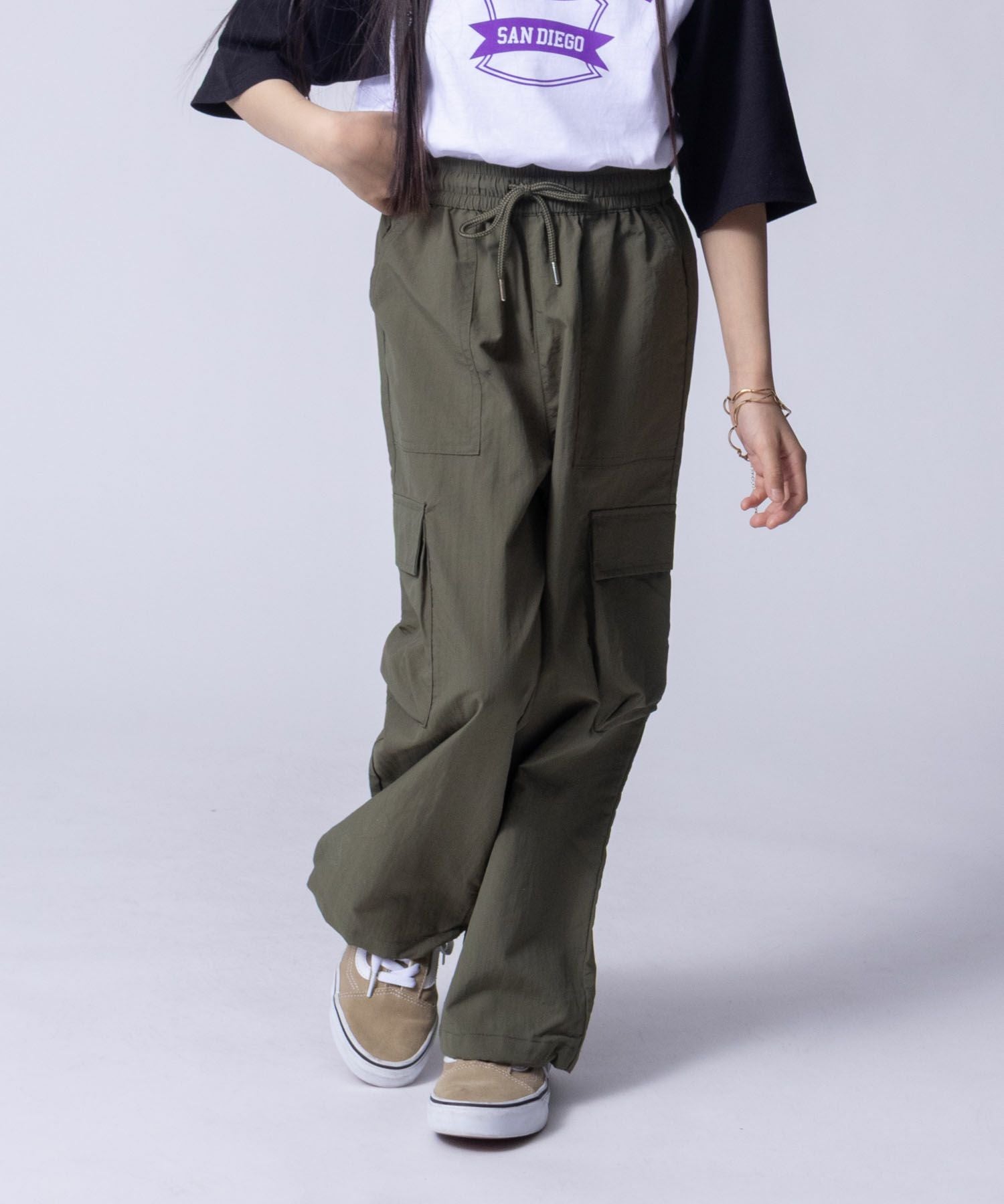 NAVY ナイロンカーゴパンツ キッズ NAVY ナイロンカーゴパンツ キッズ