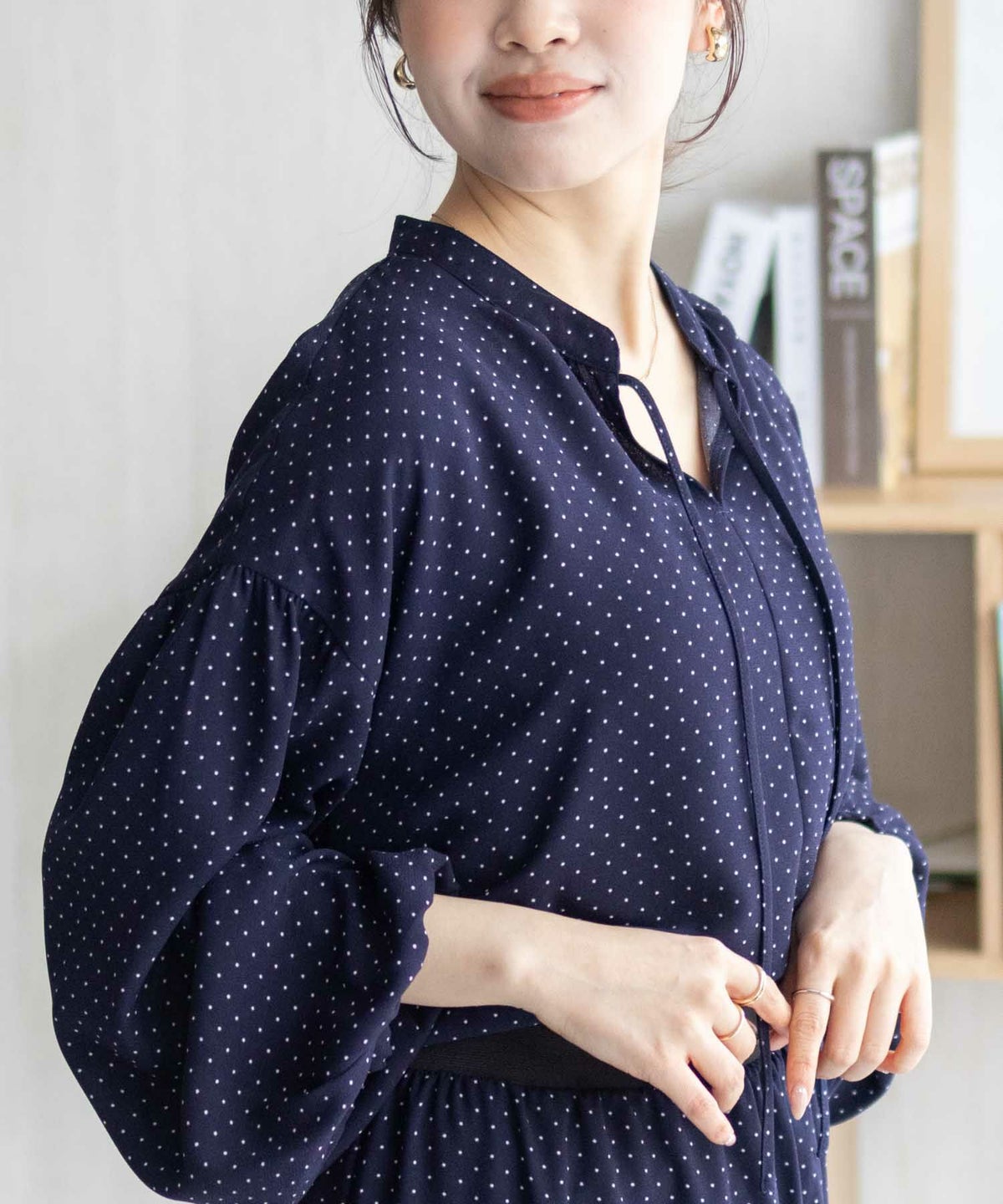 HusHusH ドット柄ブラウス レディース