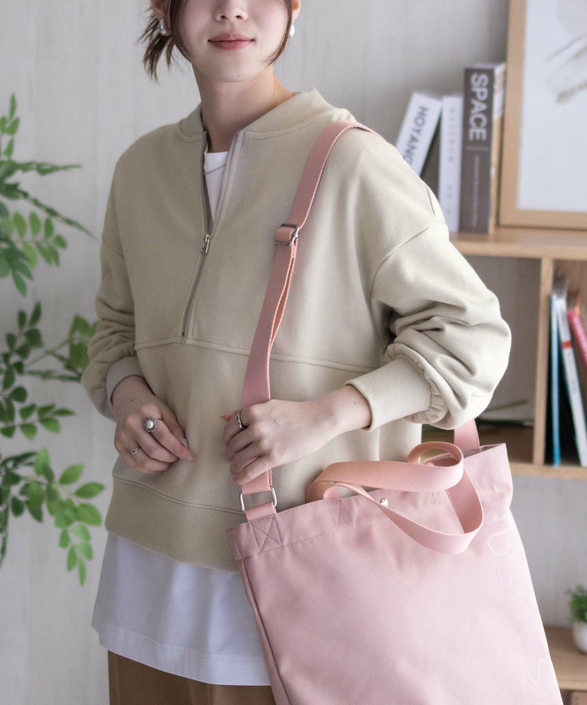 HusHusH ジップショールプルオーバー レディース