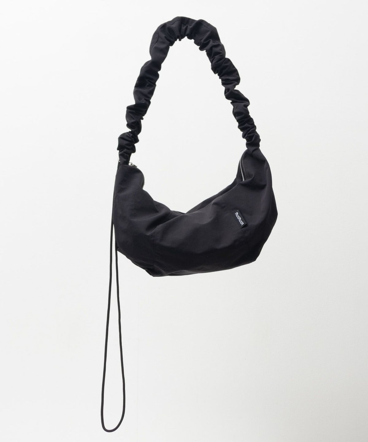 HusHusH ギャザーショルダーバッグ