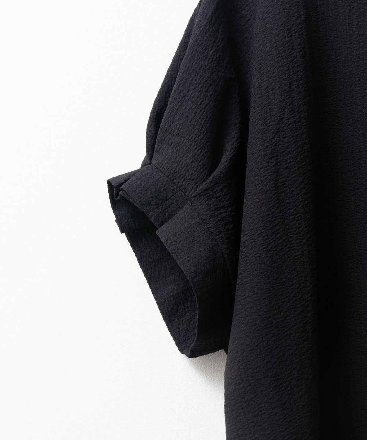 nAvy 袖口タックブラウス レディース