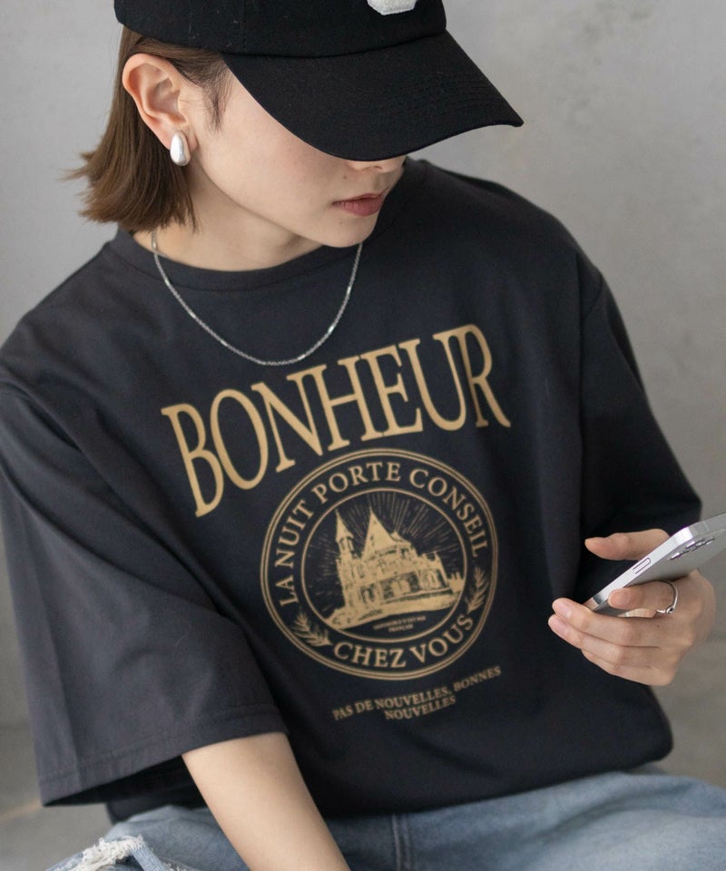 T-GRAPHICS  カフェテイストプリントTシャツ レディース メール便 対応商品商品画像-3