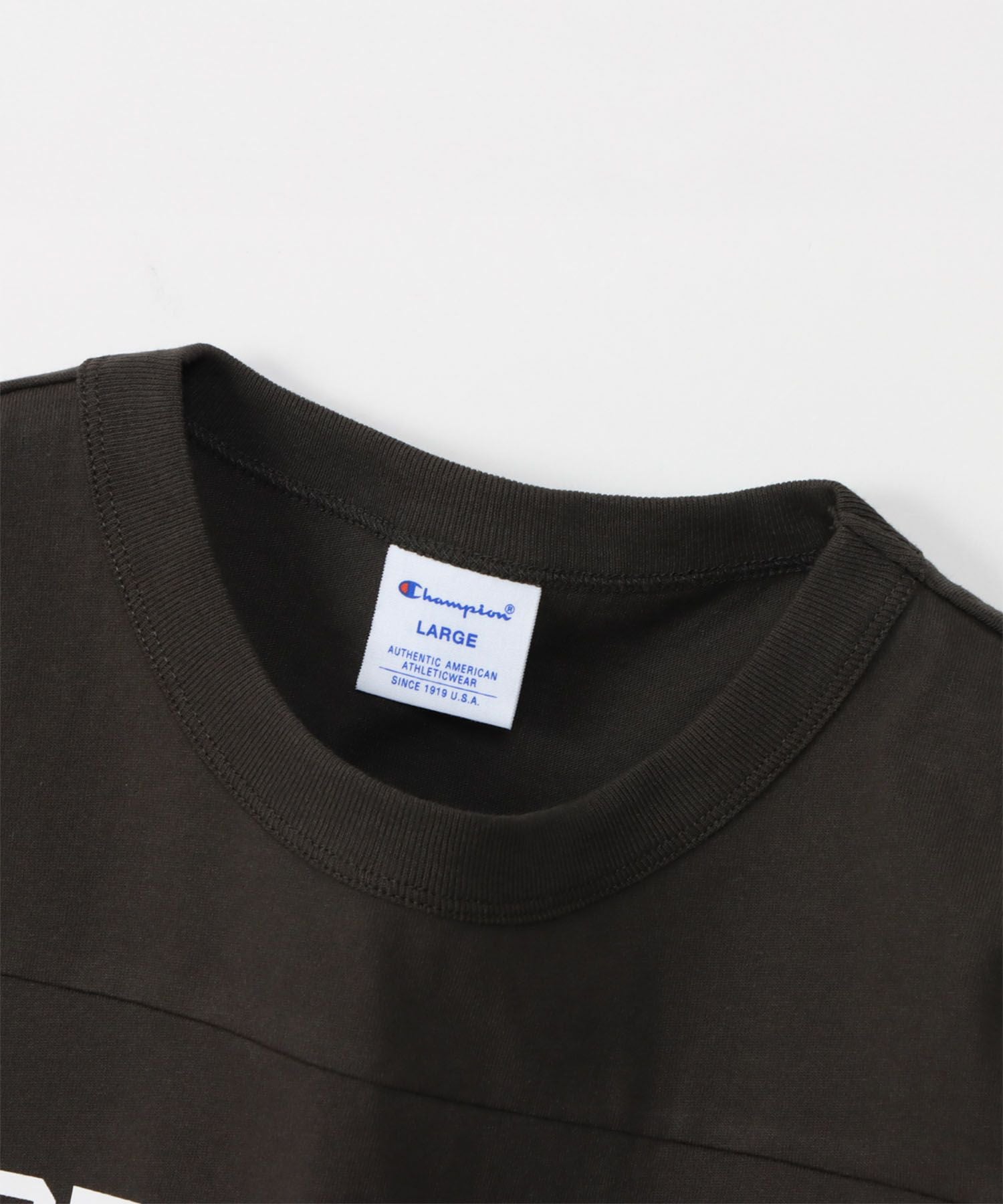 Champion フットボールTEE ブラック Champion（チャンピオン） tシャツ 「Champion」フットボールT メンズ