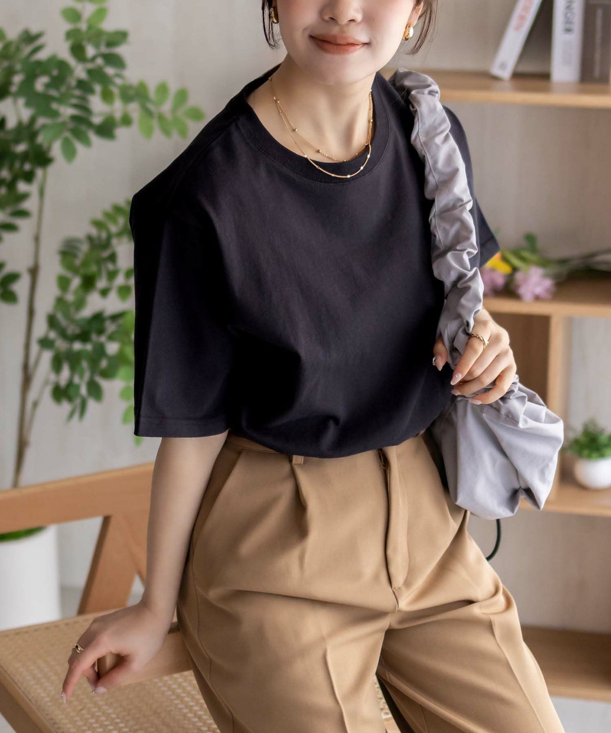 nAvy ベーシックルーズTシャツ レディース ネコポス 対応商品