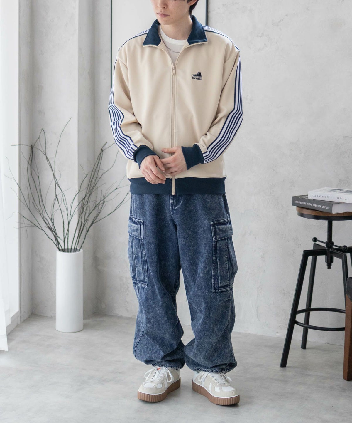 CONVERSE ポンチ素材 トラックジャケット メンズ