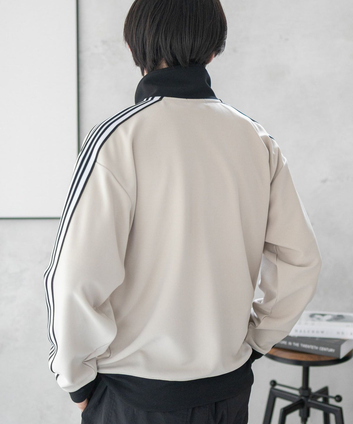 CONVERSE ポンチ素材 トラックジャケット メンズ