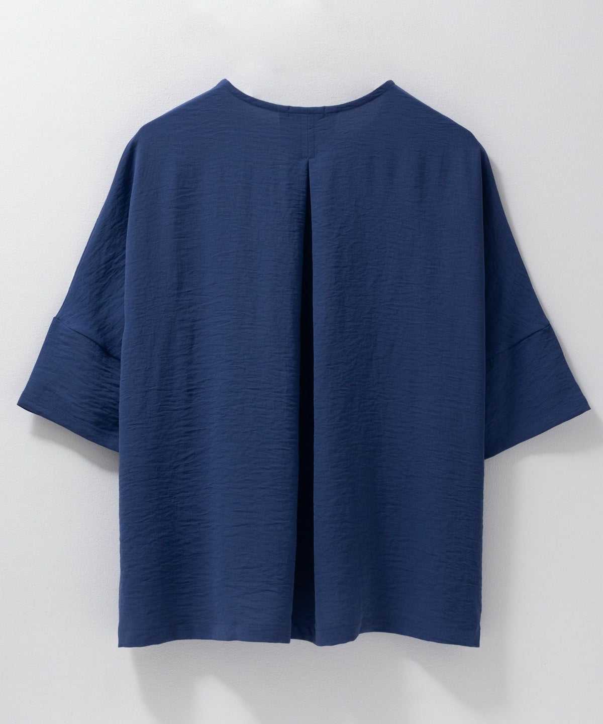 nAvy SARARI ウェーブバックタックプルオーバー レディース ネコポス 対応商品