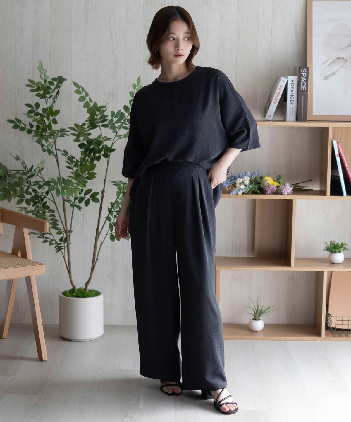 nAvy SARARI ウェーブバックタックプルオーバー レディース ネコポス 対応商品