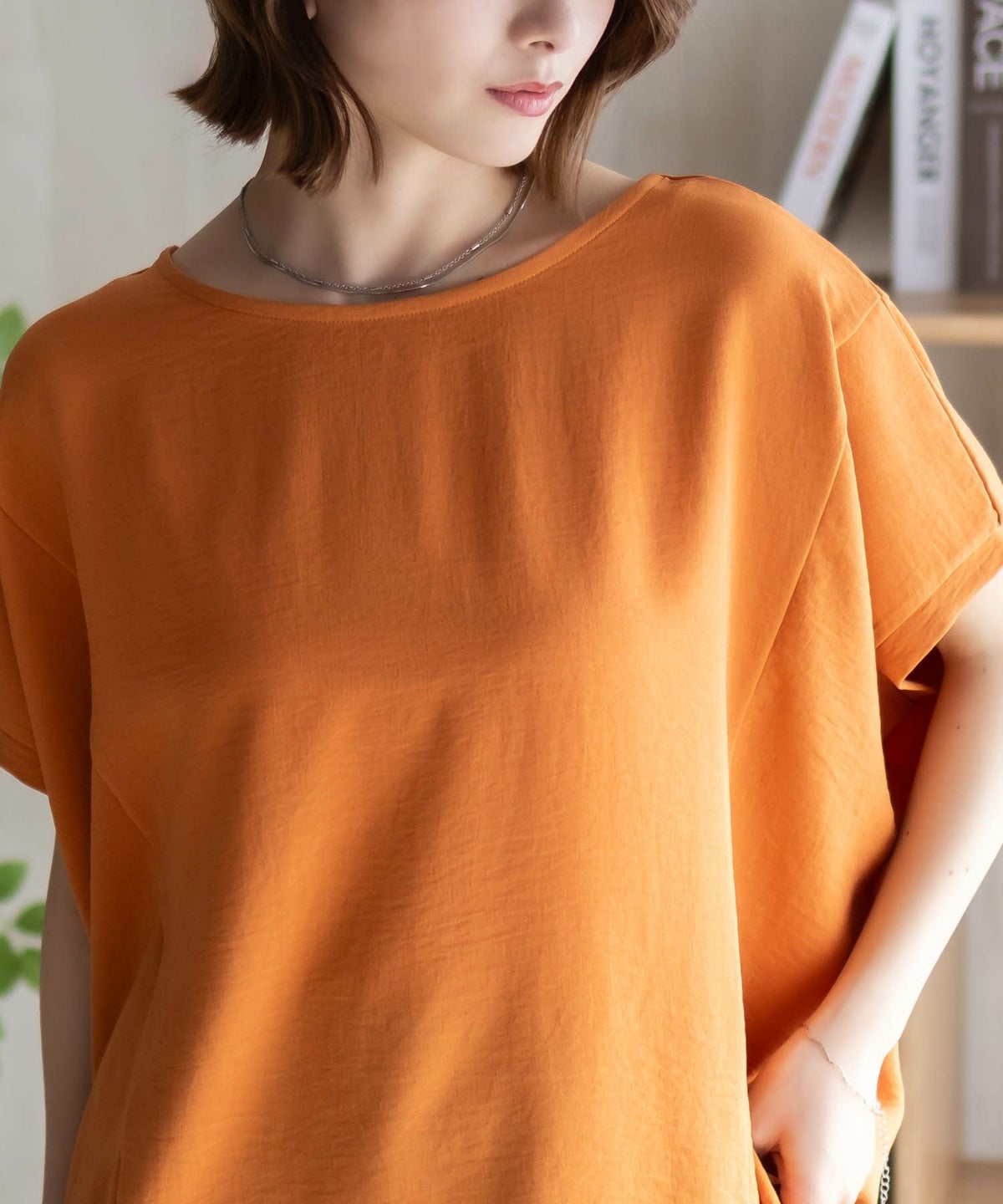 nAvy SARARI ウェーブサテンドルマンプルオーバー レディース ネコポス 対応商品