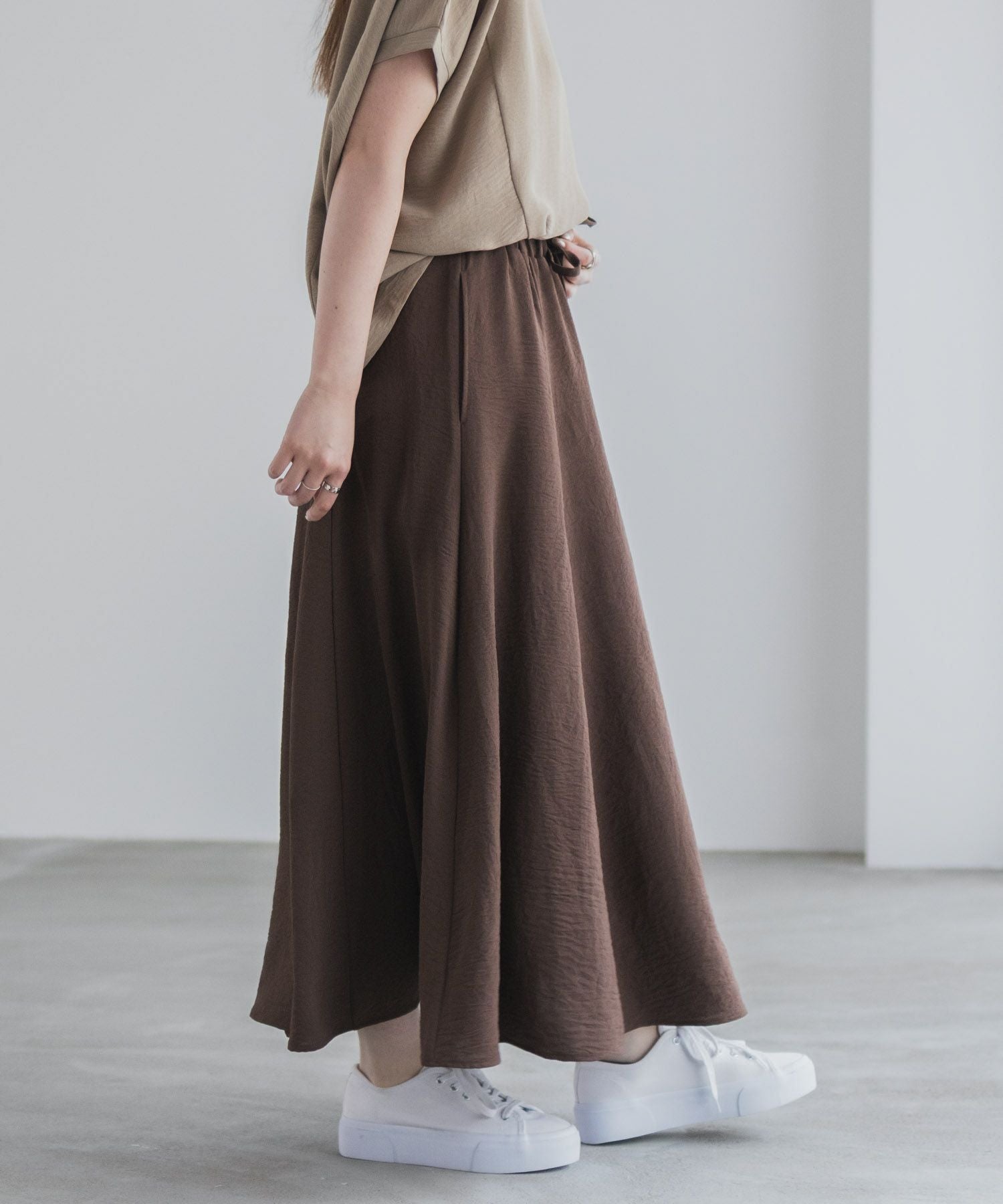 nAvy SARARI ウェーブフレアスカート レディース nAvy SARARI ウェーブフレアスカート レディース