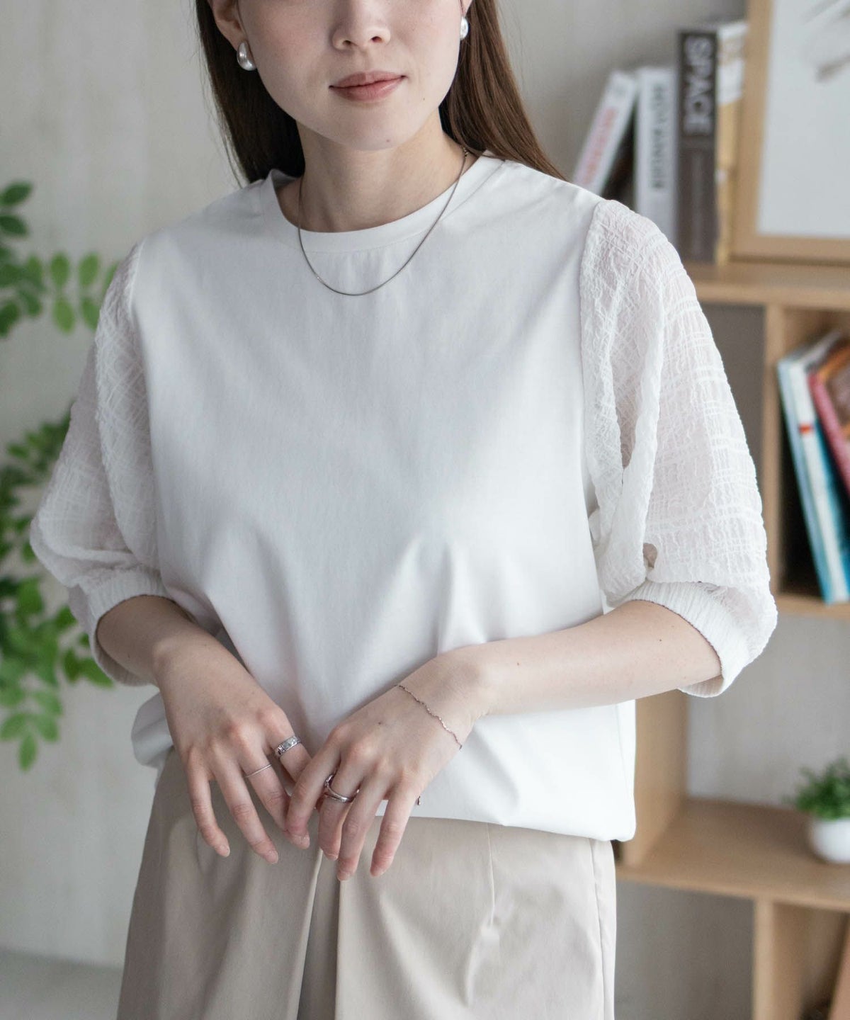 HusHusH 袖異素材プルオーバー レディース ネコポス 対応商品