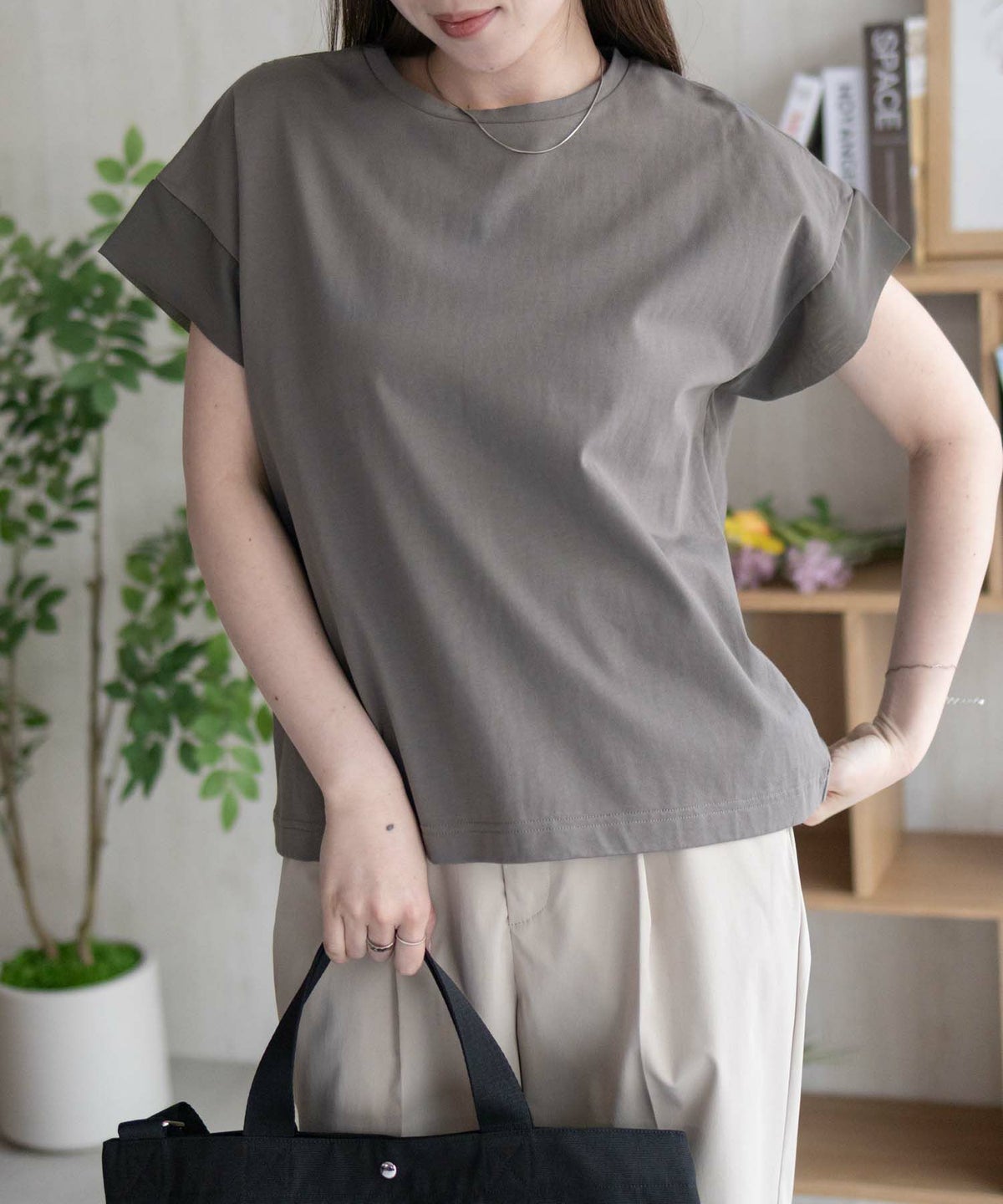 HusHusH 袖切替プルオーバー レディース ネコポス 対応商品