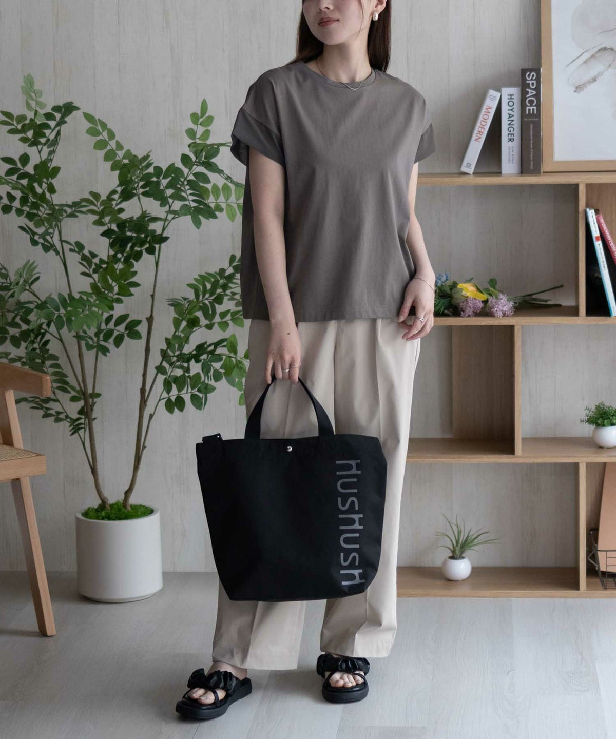 HusHusH 袖切替プルオーバー レディース ネコポス 対応商品