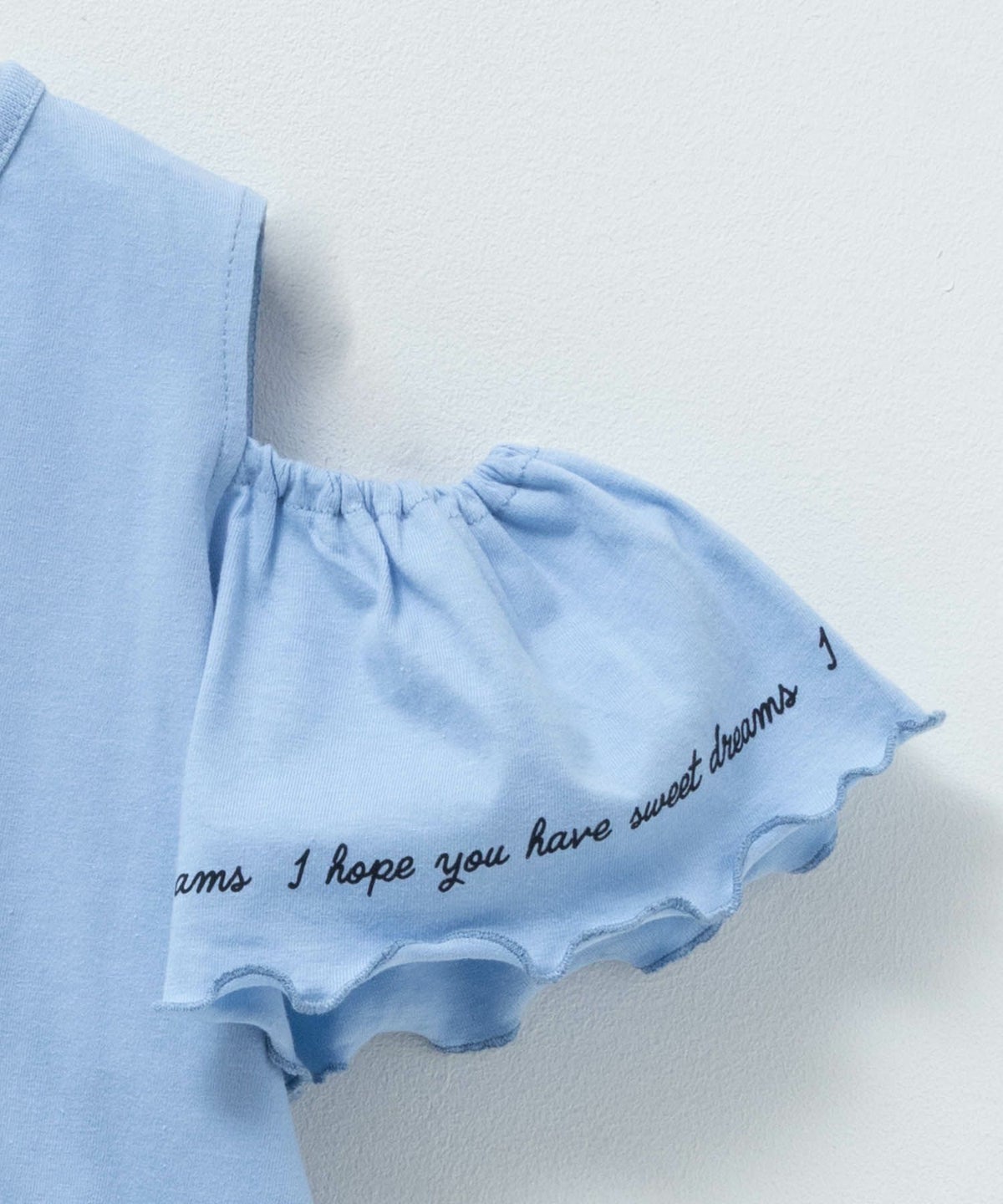 T-GRAPHICS 肩開きデザインプリント半袖Tシャツ キッズ ネコポス 対応商品