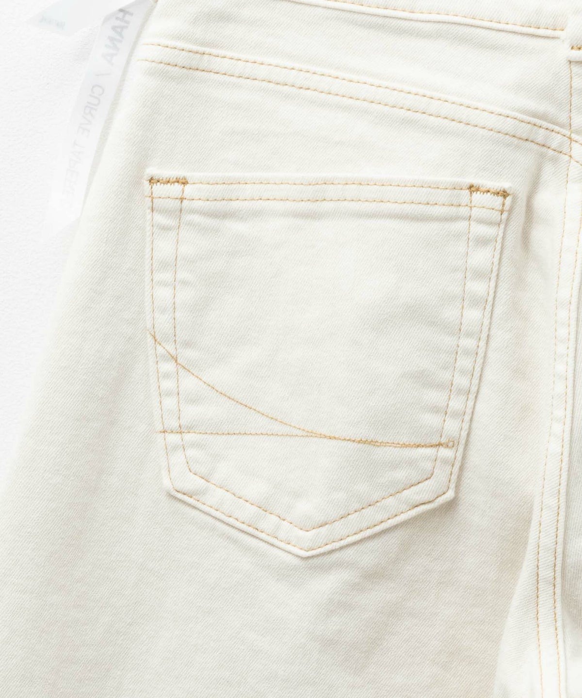 SOMETHING HANAタックカーブデニムパンツ レディース