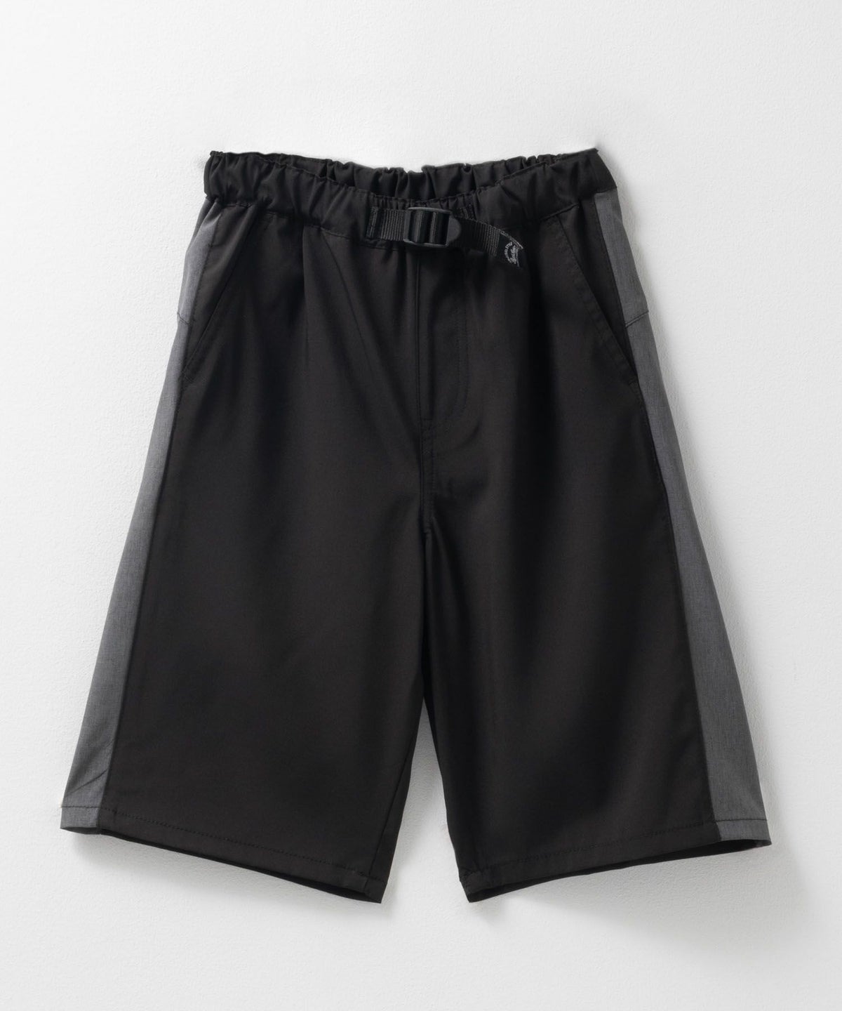 NAVY SARARI ギアショートパンツ キッズ