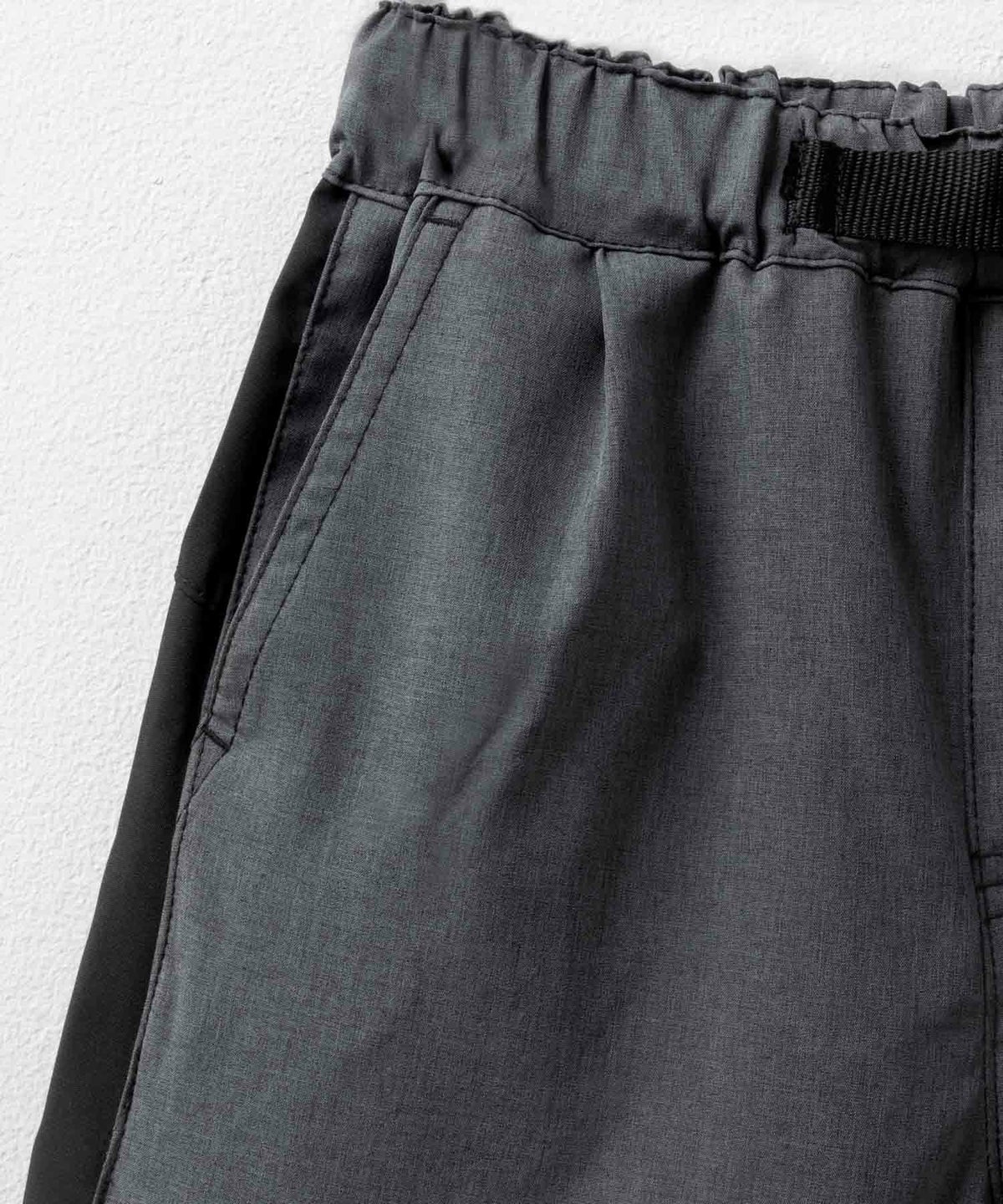 NAVY SARARI ギアショートパンツ キッズ