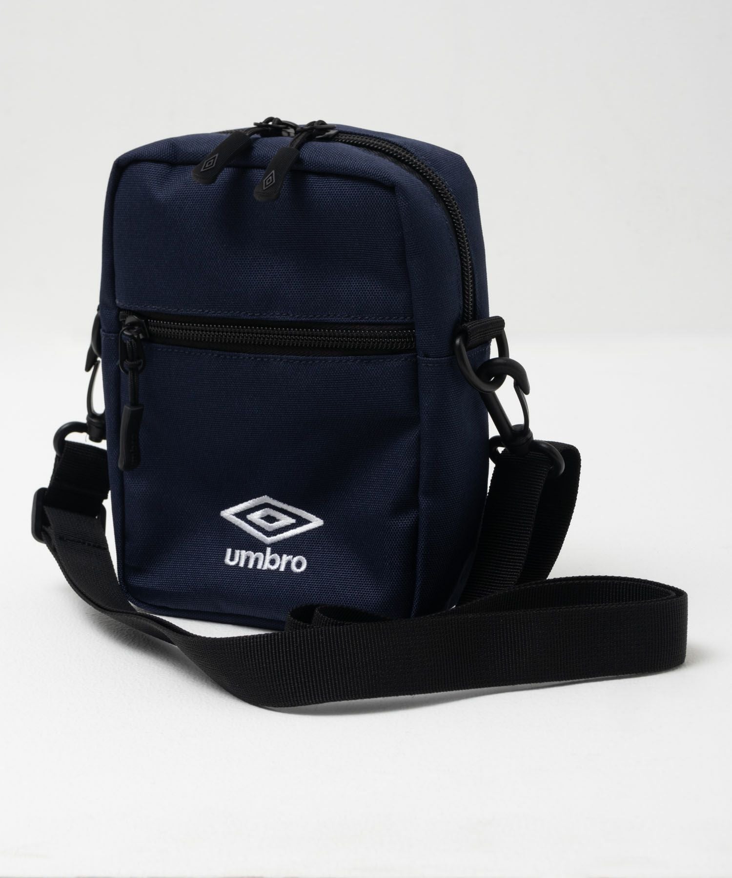 Cityboy Umbro ブラックメッセンジャーバッグ イングランドモデル umbro ミニショルダーバッグ メンズ