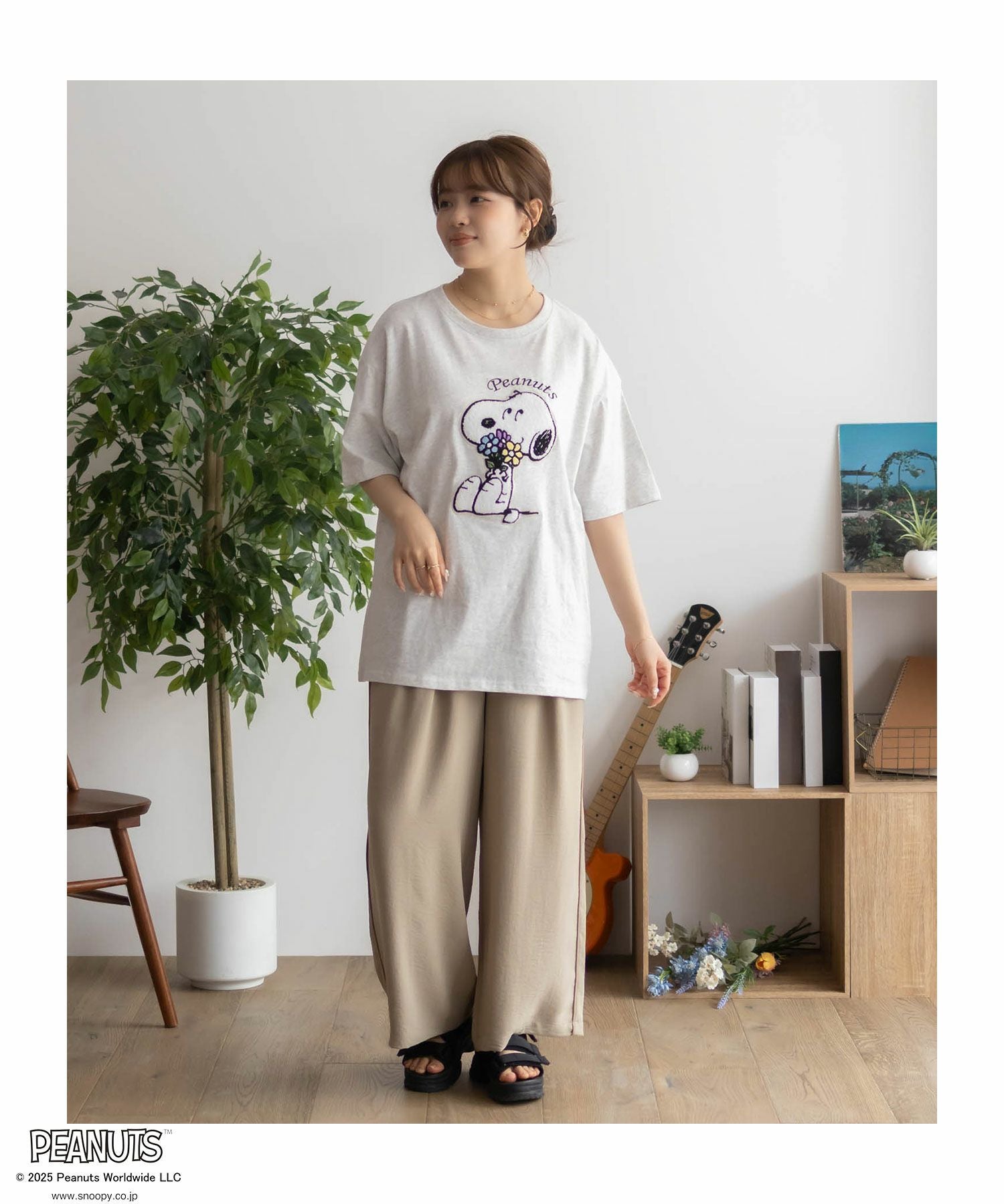PEANUTS SNOOPY サガラ刺繍Tシャツ レディース