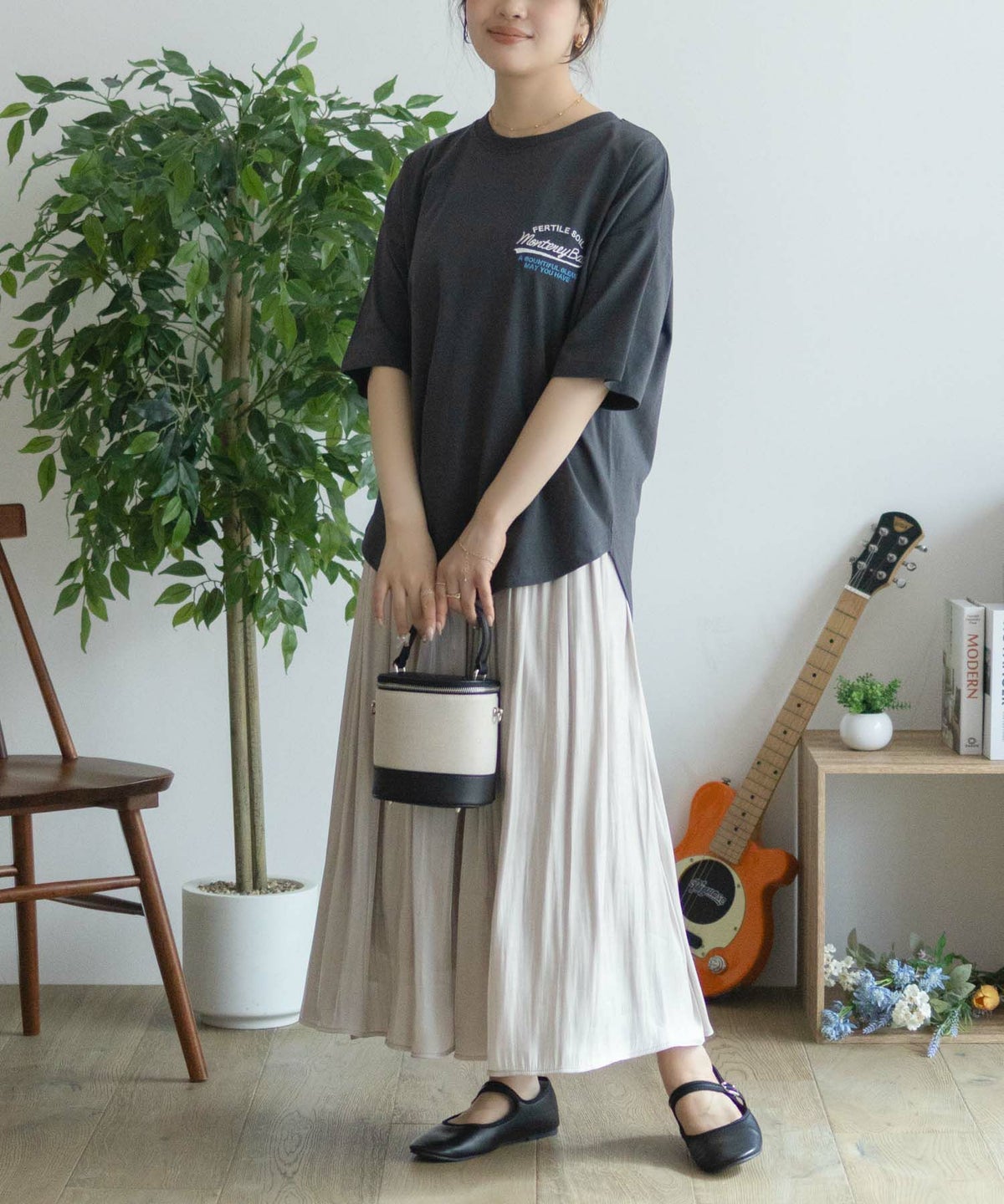 UNDERWRAPS ビッグ刺繍ラウンドTシャツ レディース ネコポス 対応商品