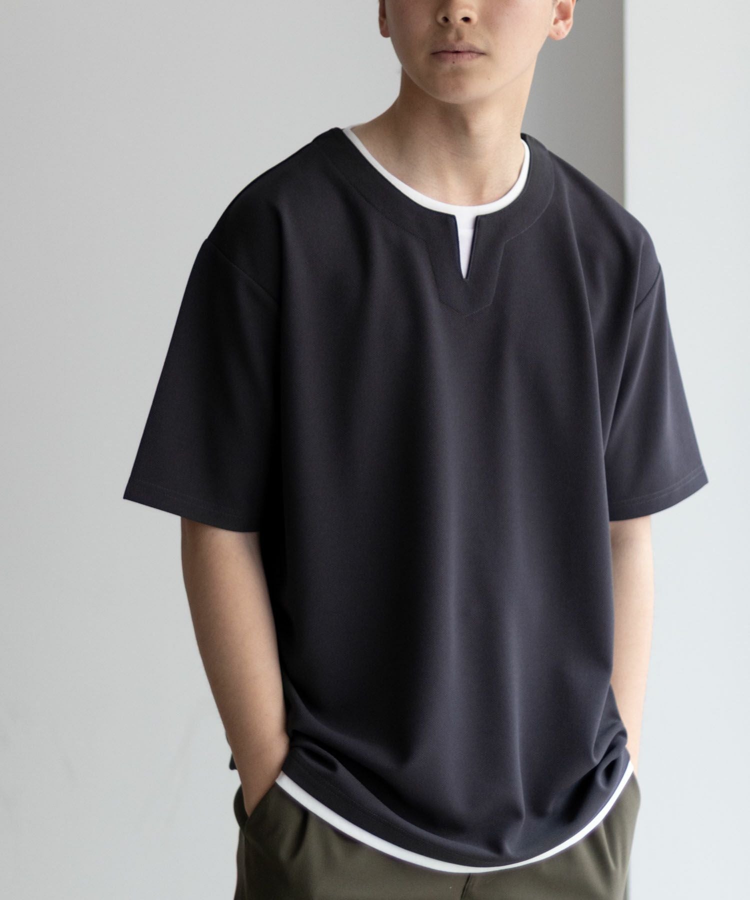 NAVY SARARI 接触冷感 キーネックフェイクレイヤードTシャツ メンズ