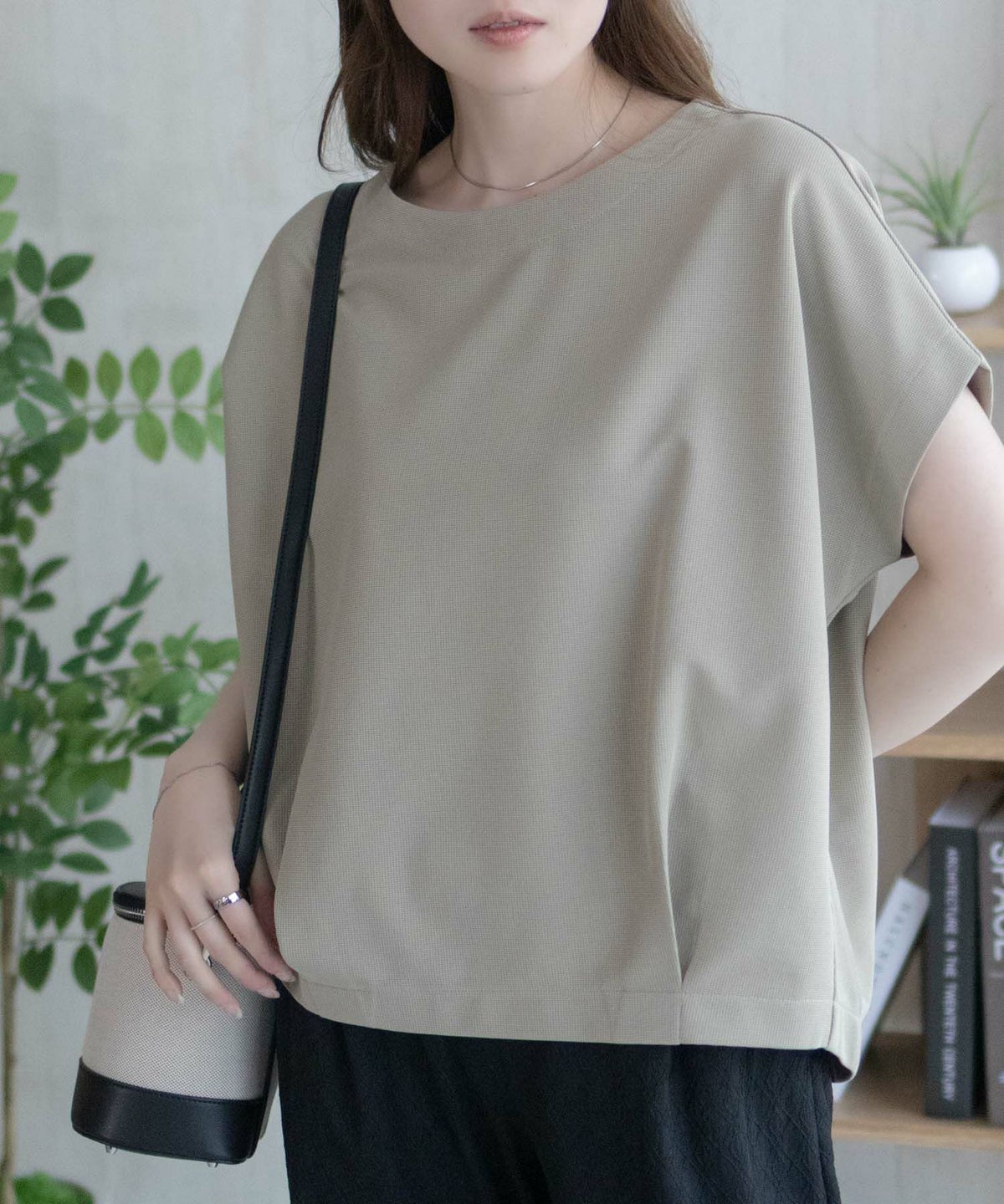 nAvy SARARI ミニワッフル裾タックプルオーバー レディース ネコポス 対応商品