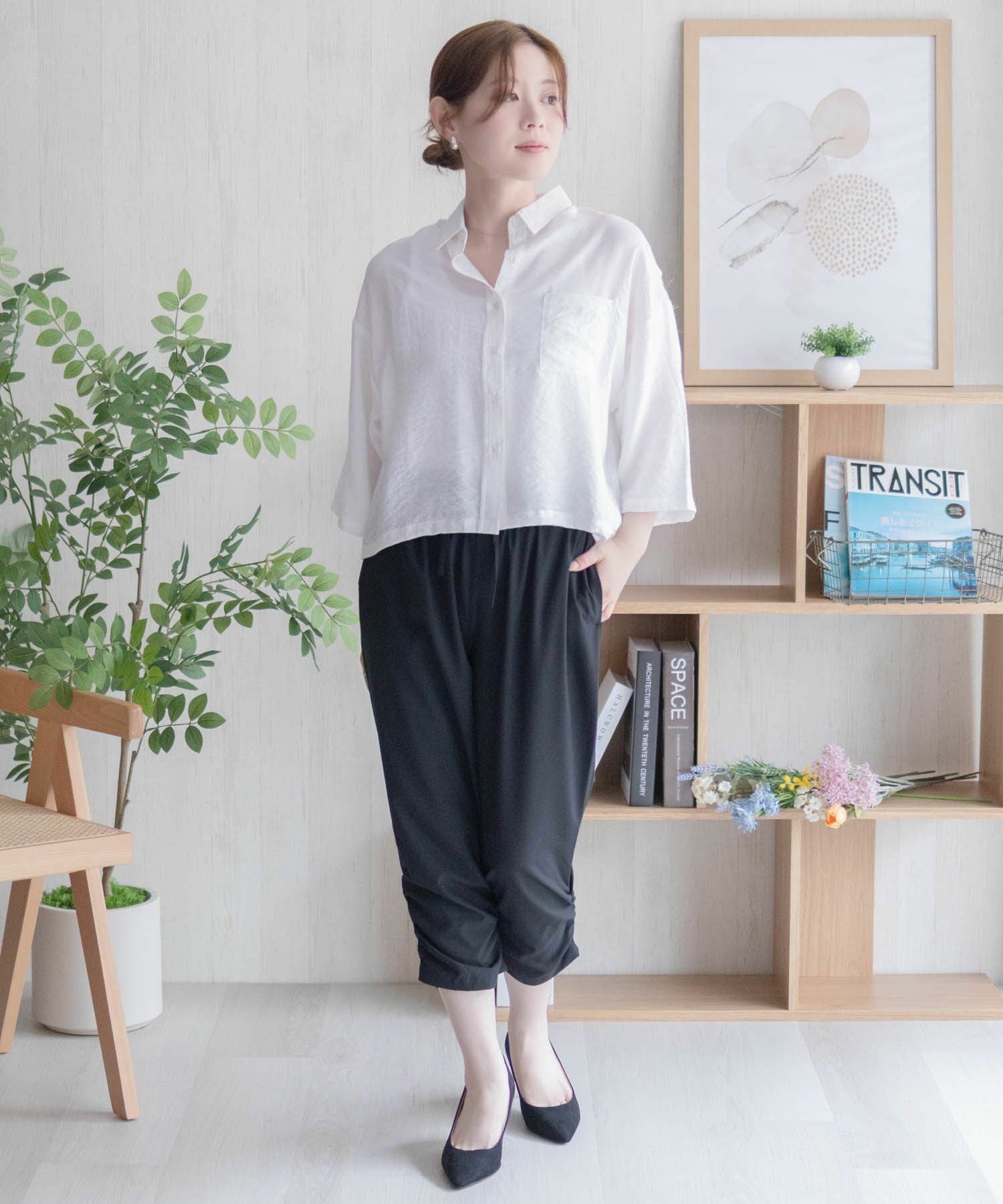 nAvy SARARI 裾シャーリング7分丈パンツ レディース