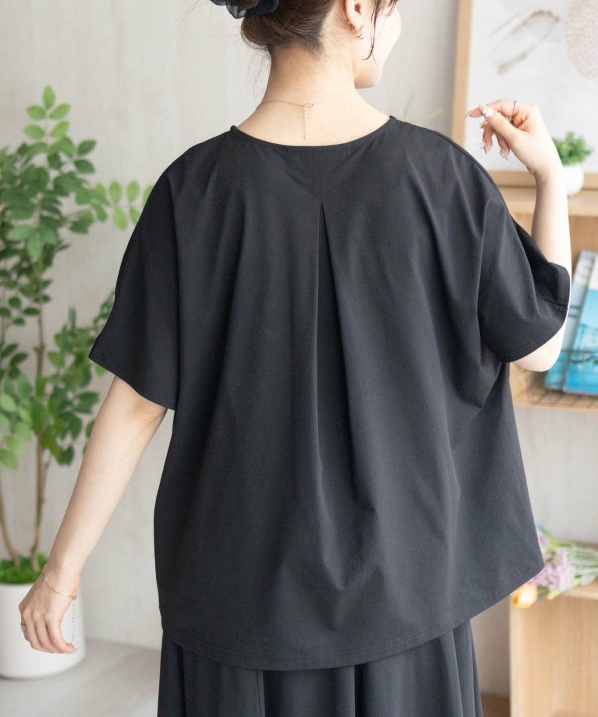 Howdy Marie バックタックプルオーバー レディース