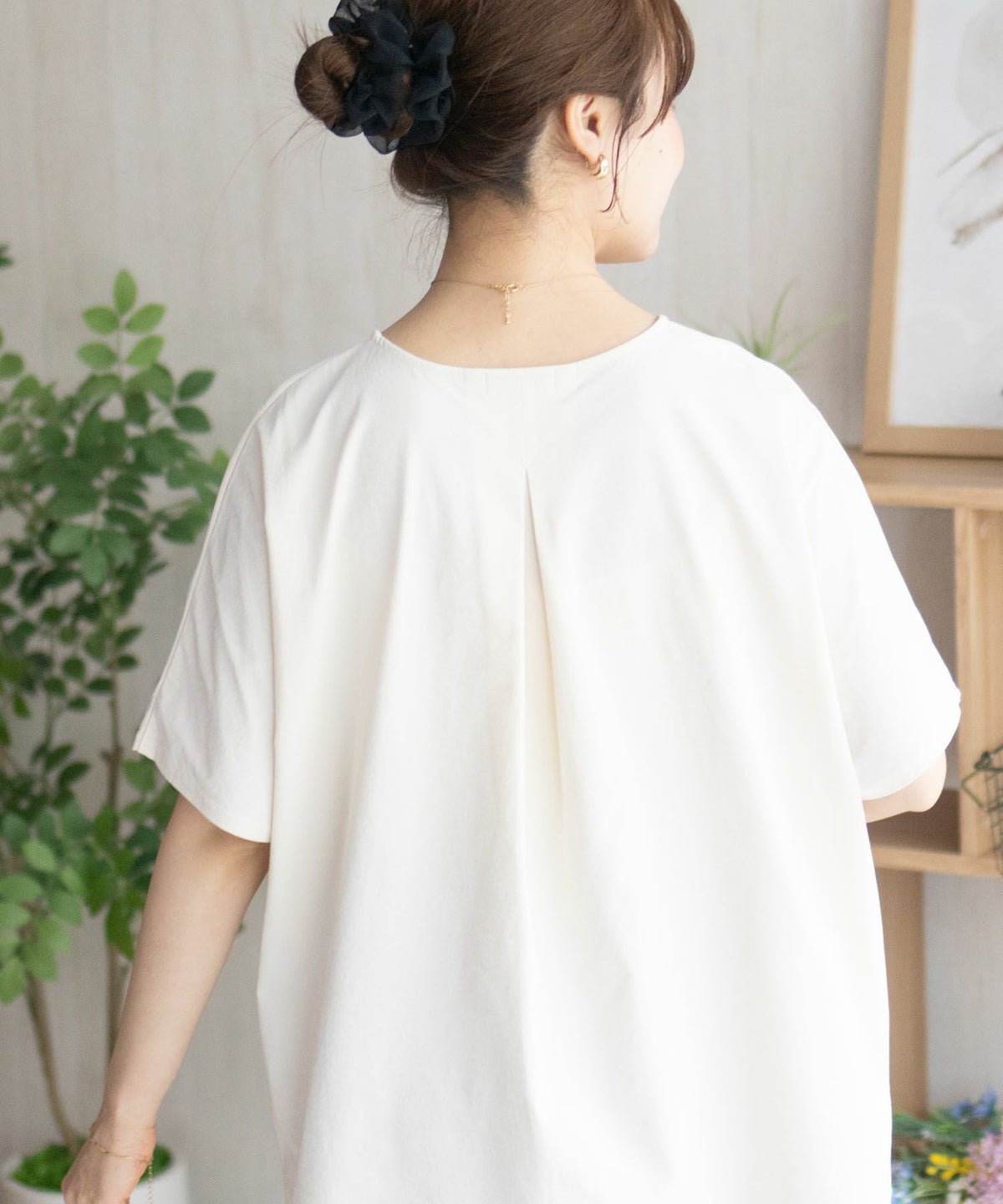 Howdy Marie バックタックプルオーバー レディース