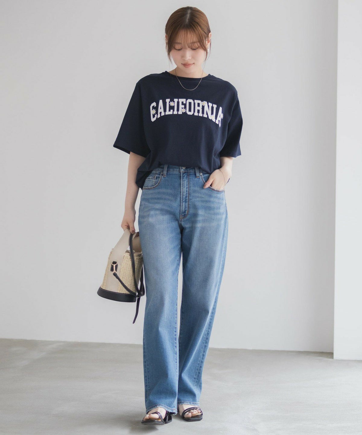 フラワー刺繍カレッジTシャツ レディース ネコポス 対応商品