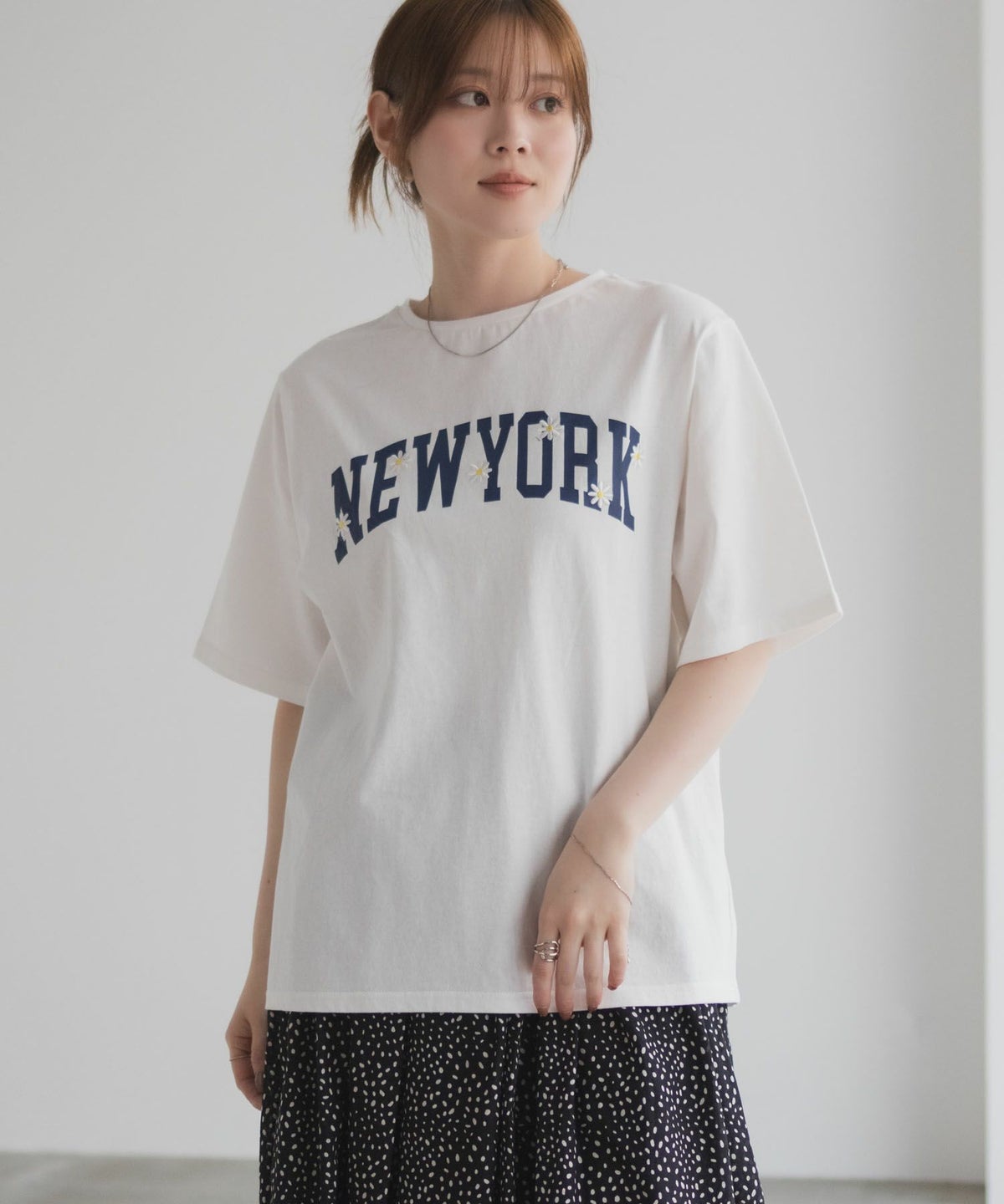 フラワー刺繍カレッジTシャツ レディース ネコポス 対応商品