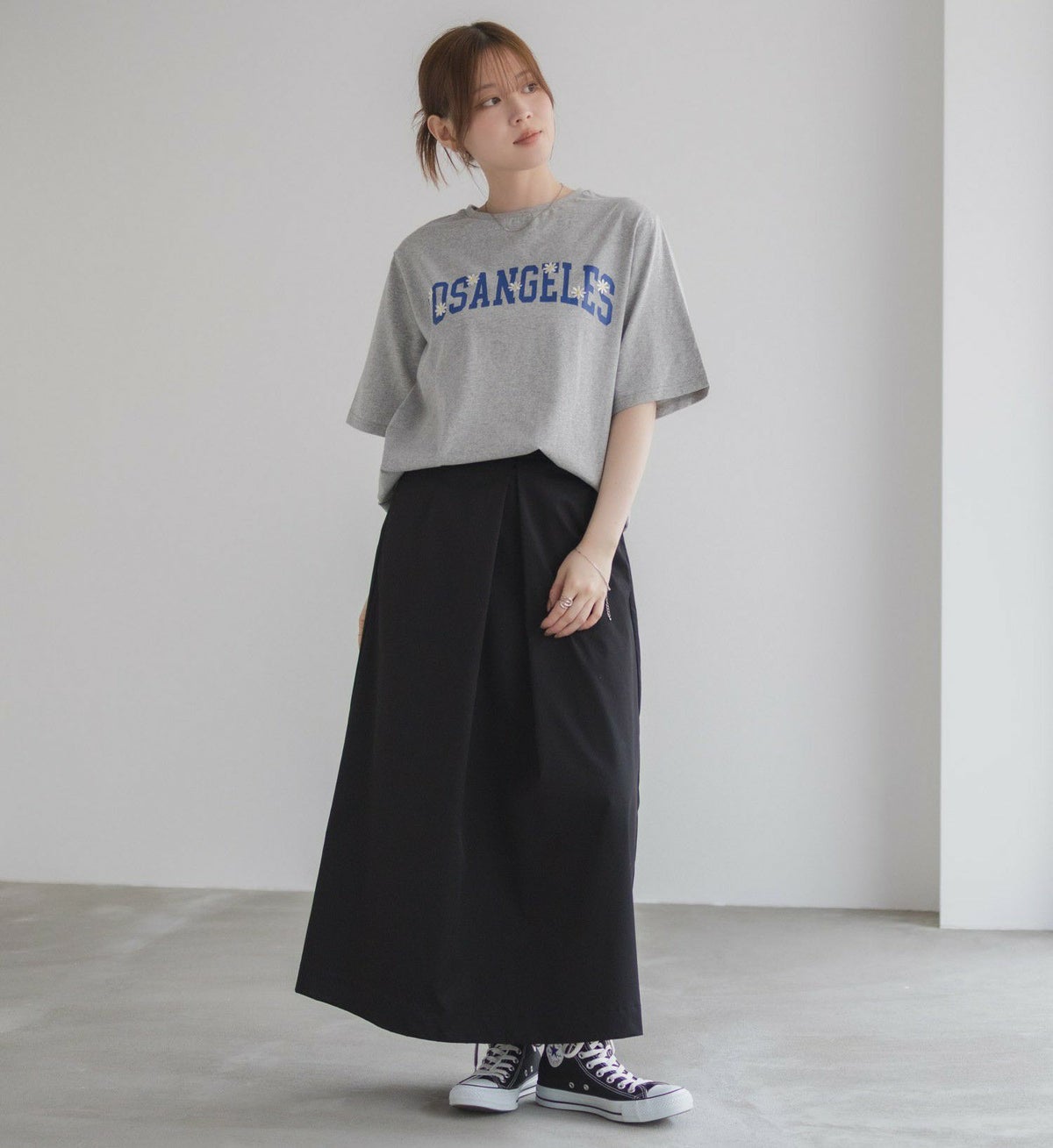 フラワー刺繍カレッジTシャツ レディース ネコポス 対応商品