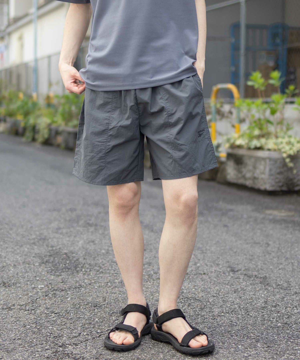 Reebok ナイロンショートパンツ メンズ