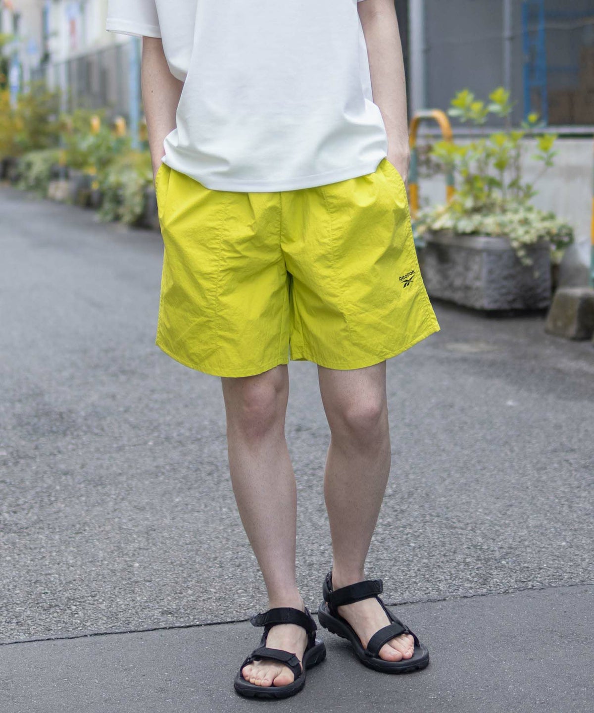 Reebok ナイロンショートパンツ メンズ