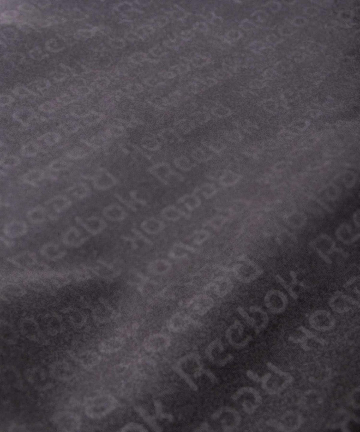 Reebok エンボスサーフショートパンツ メンズ