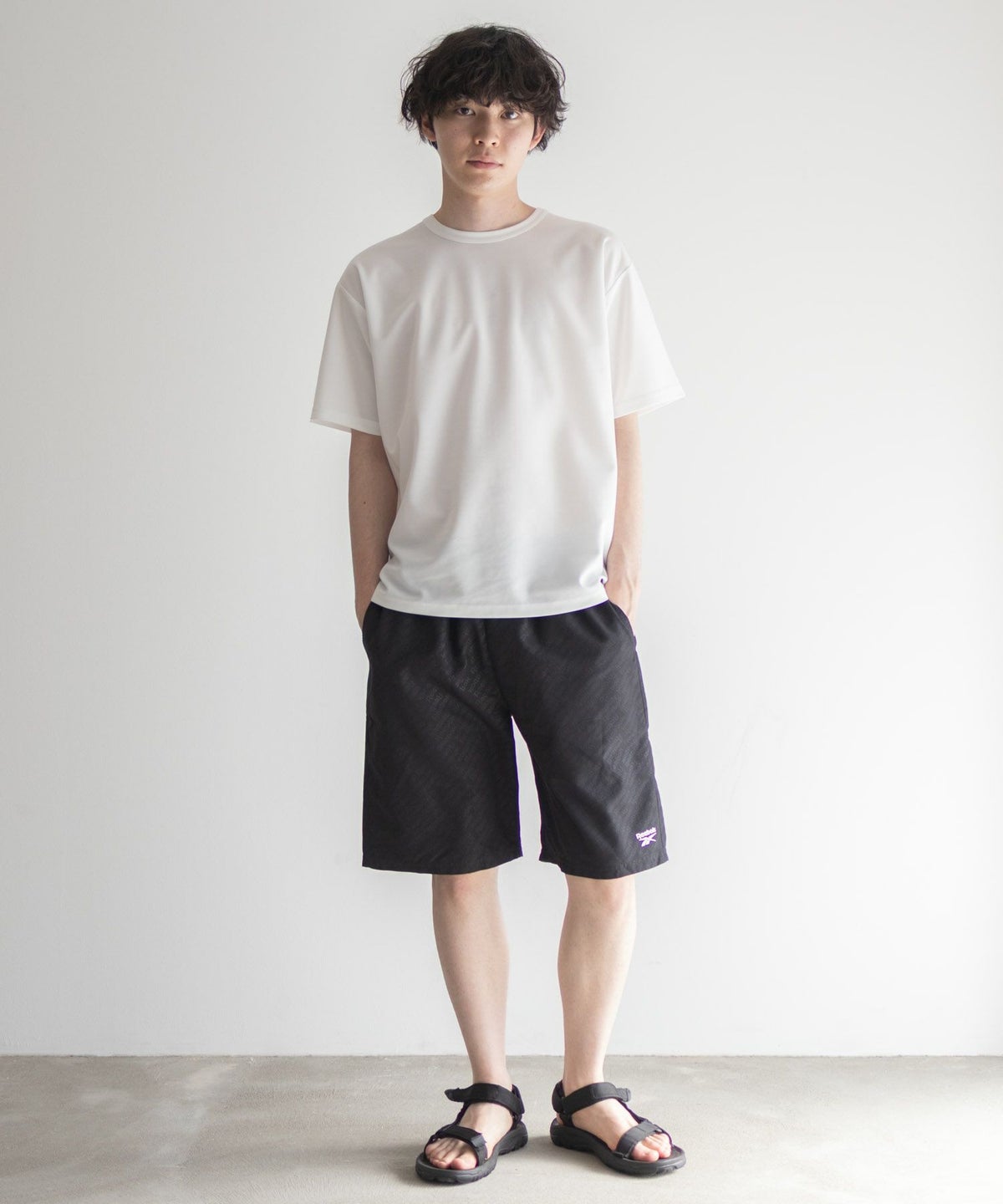 Reebok エンボスサーフショートパンツ メンズ